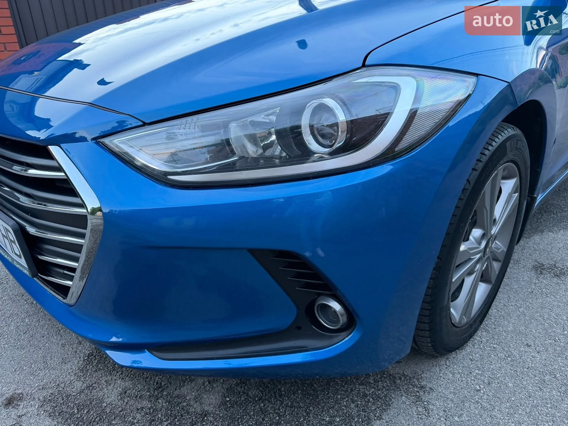 2017 Hyundai Elantra - мініатюра 14