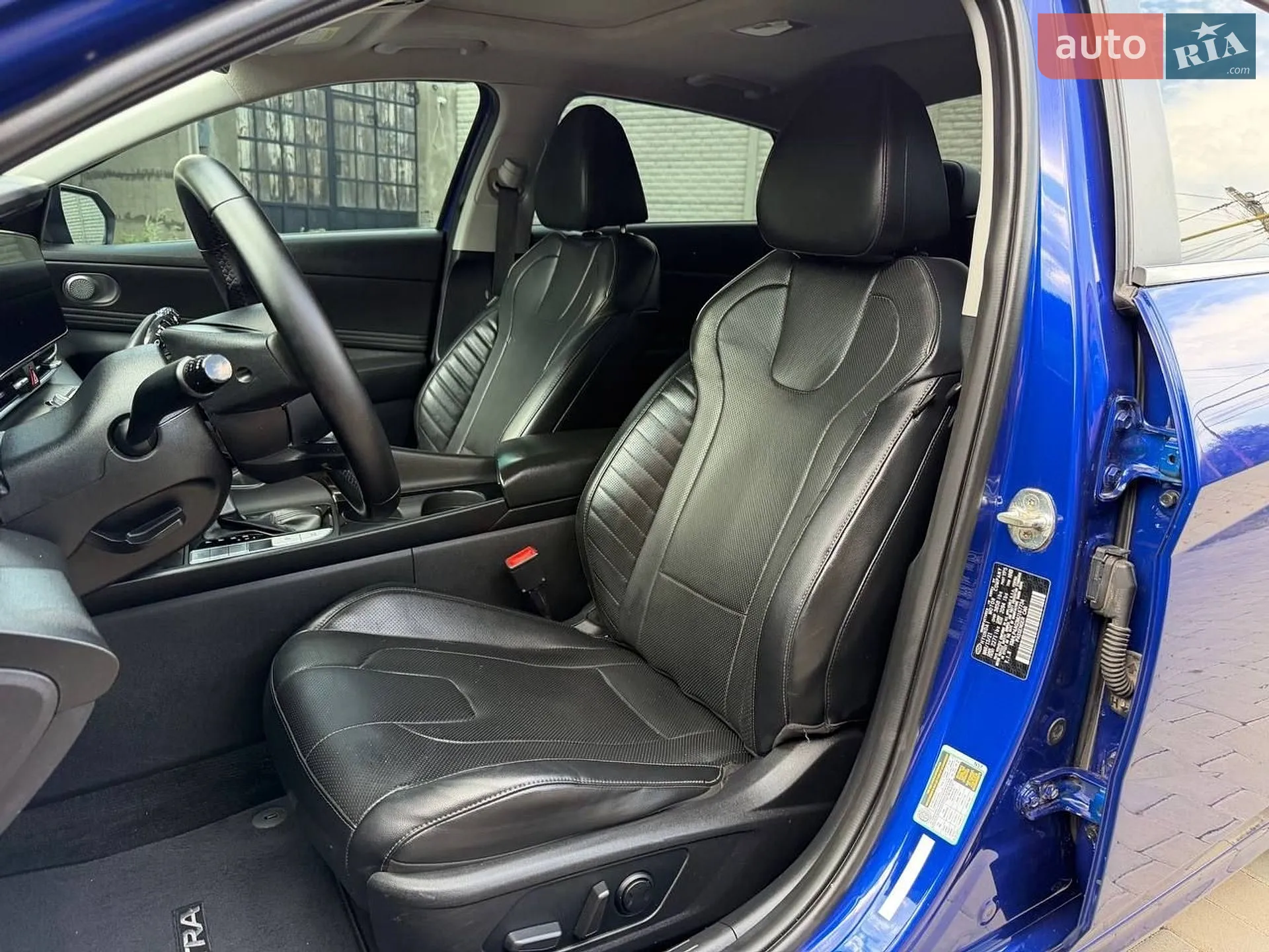 2021 Hyundai Elantra - мініатюра 17