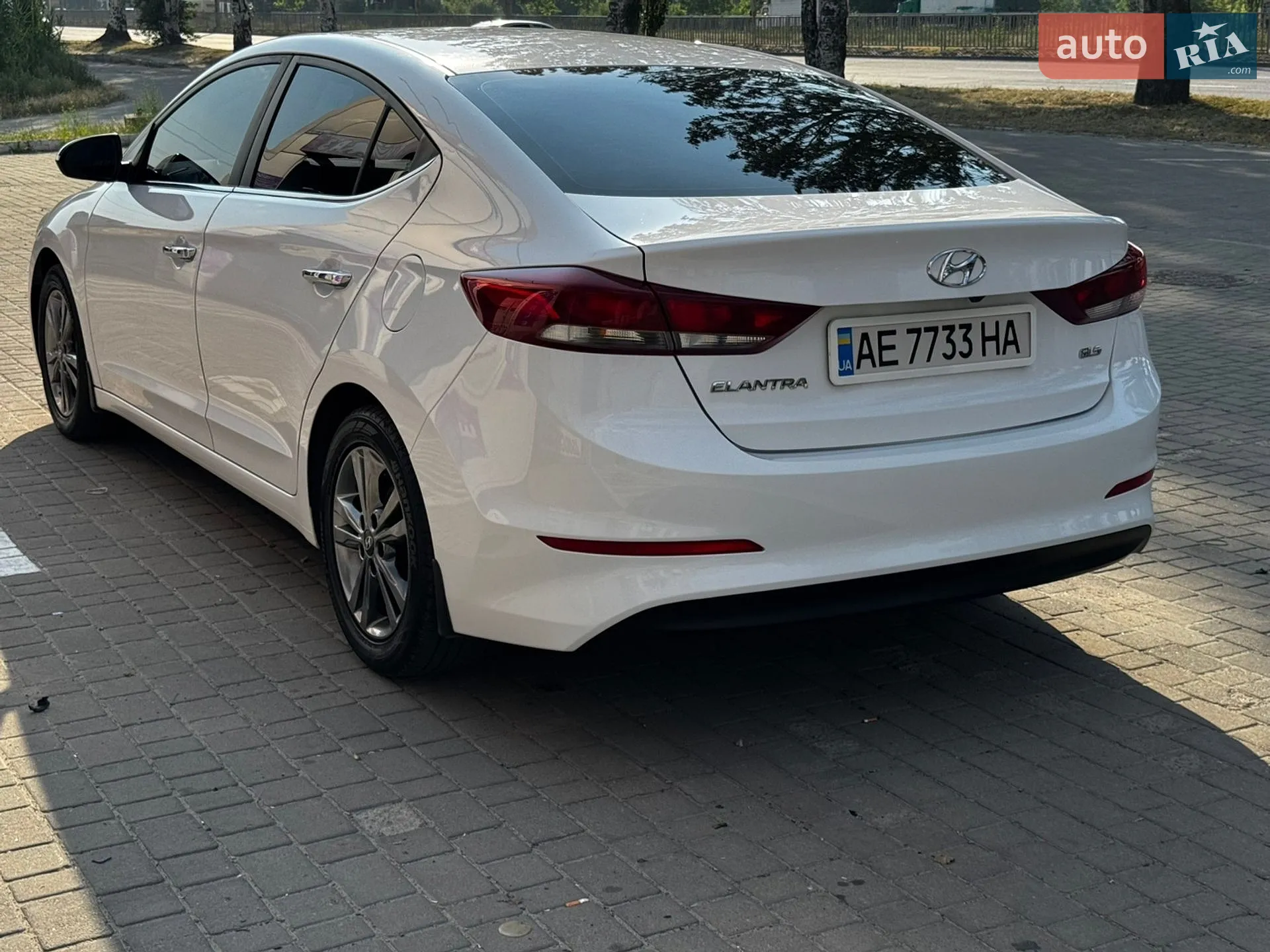 2016 Hyundai Elantra - мініатюра 7