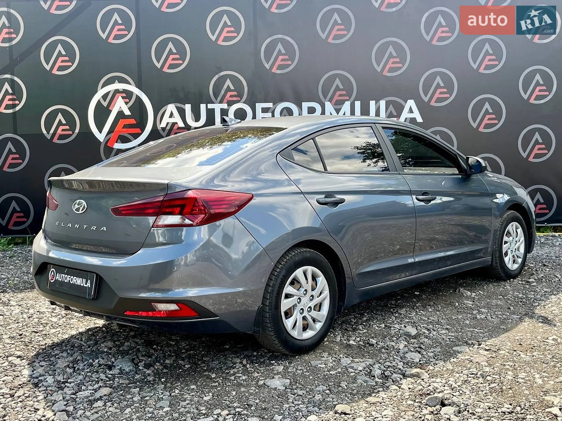 2019 Hyundai Elantra - мініатюра 7