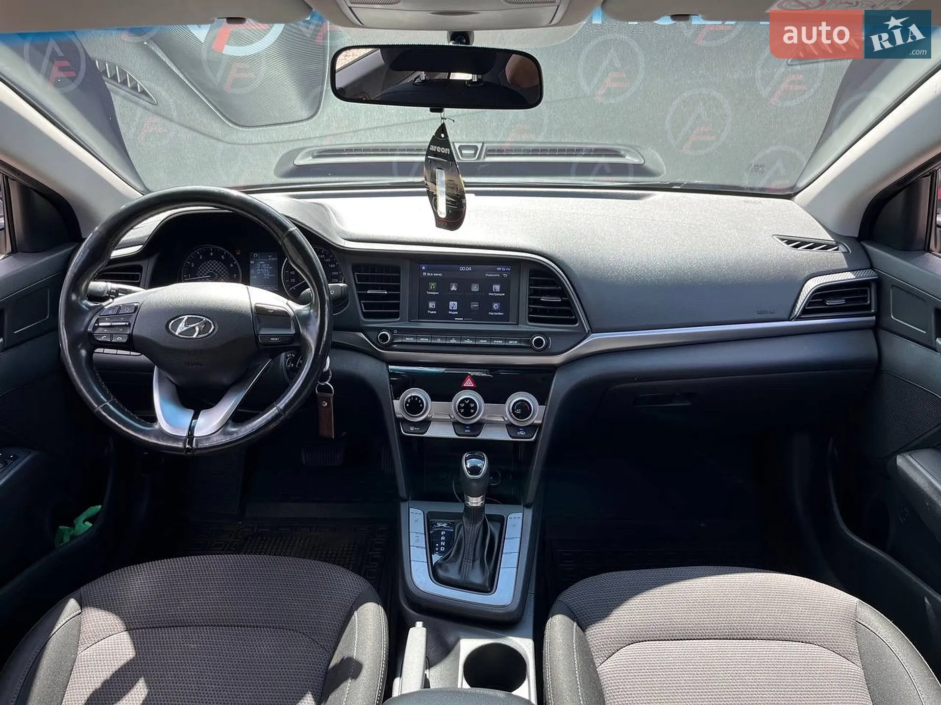 2019 Hyundai Elantra - мініатюра 13