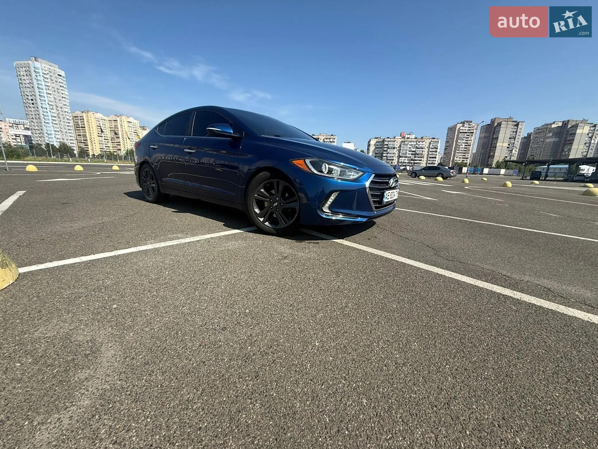 2016 Hyundai Elantra - мініатюра 12