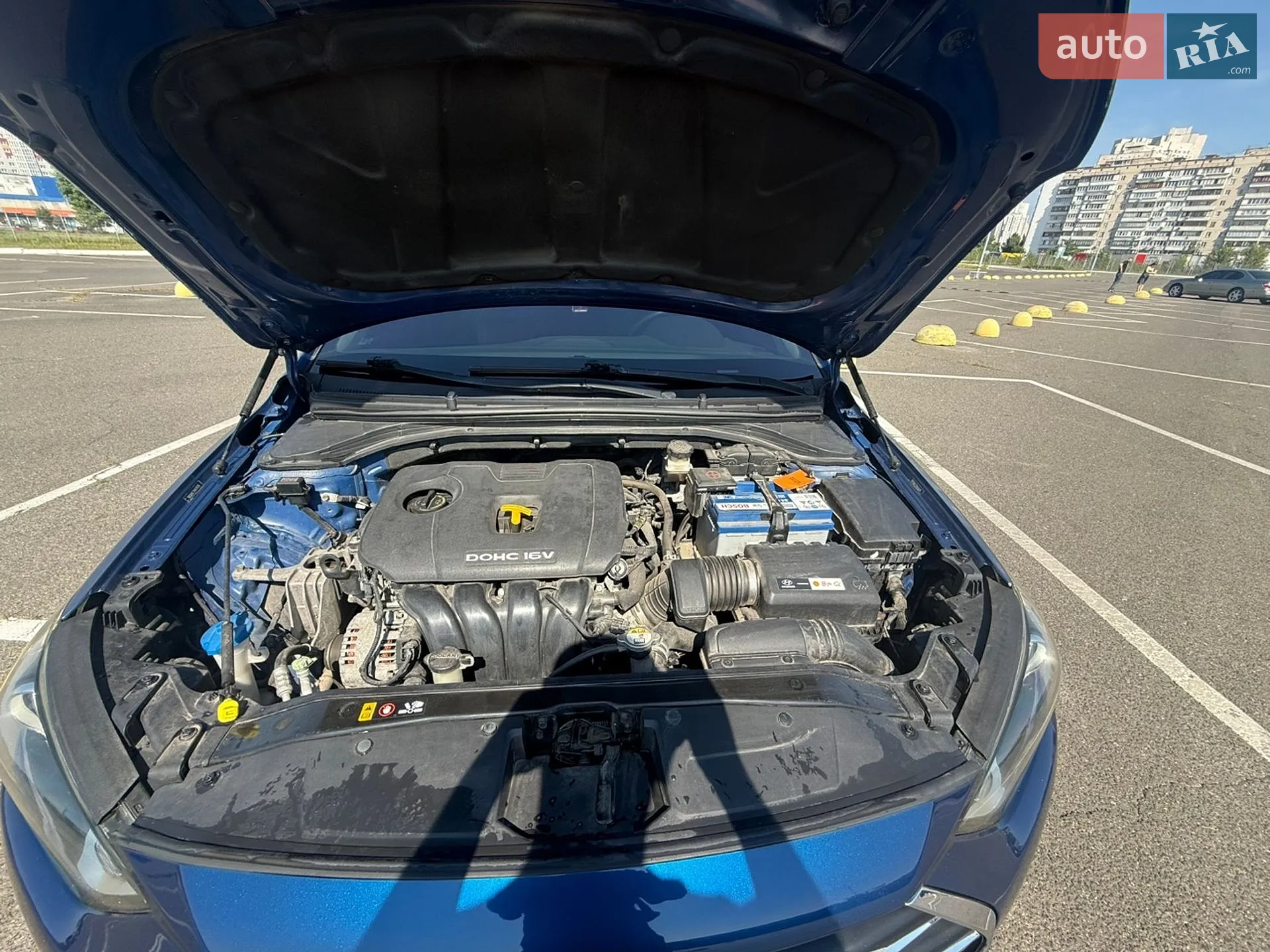 2016 Hyundai Elantra - мініатюра 17