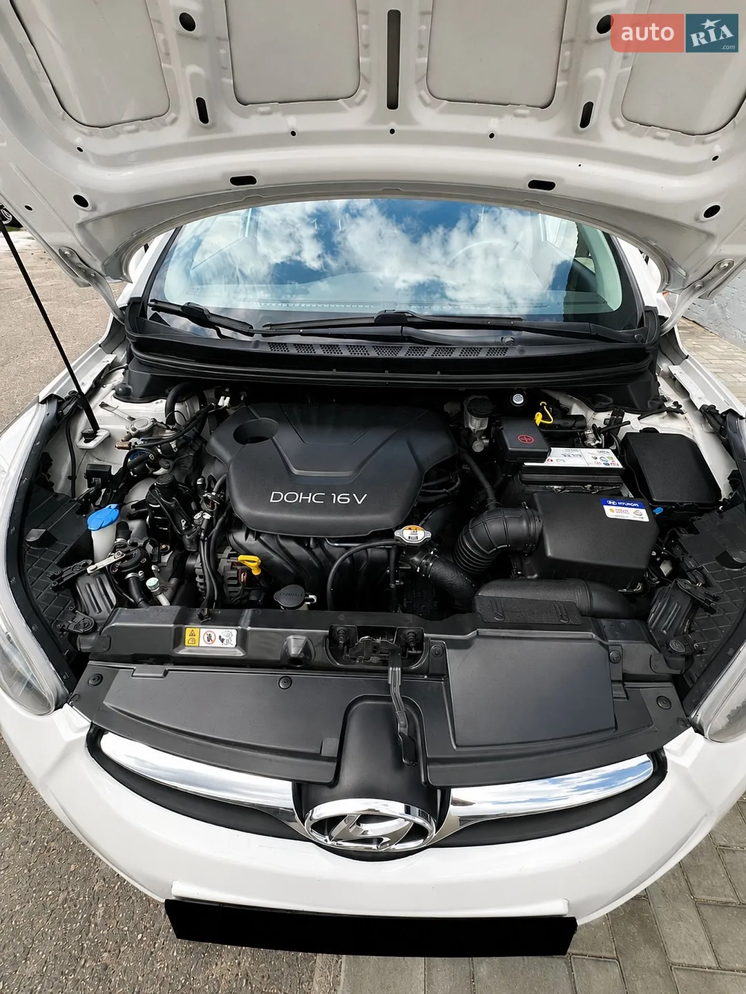 2013 Hyundai Elantra - мініатюра 6