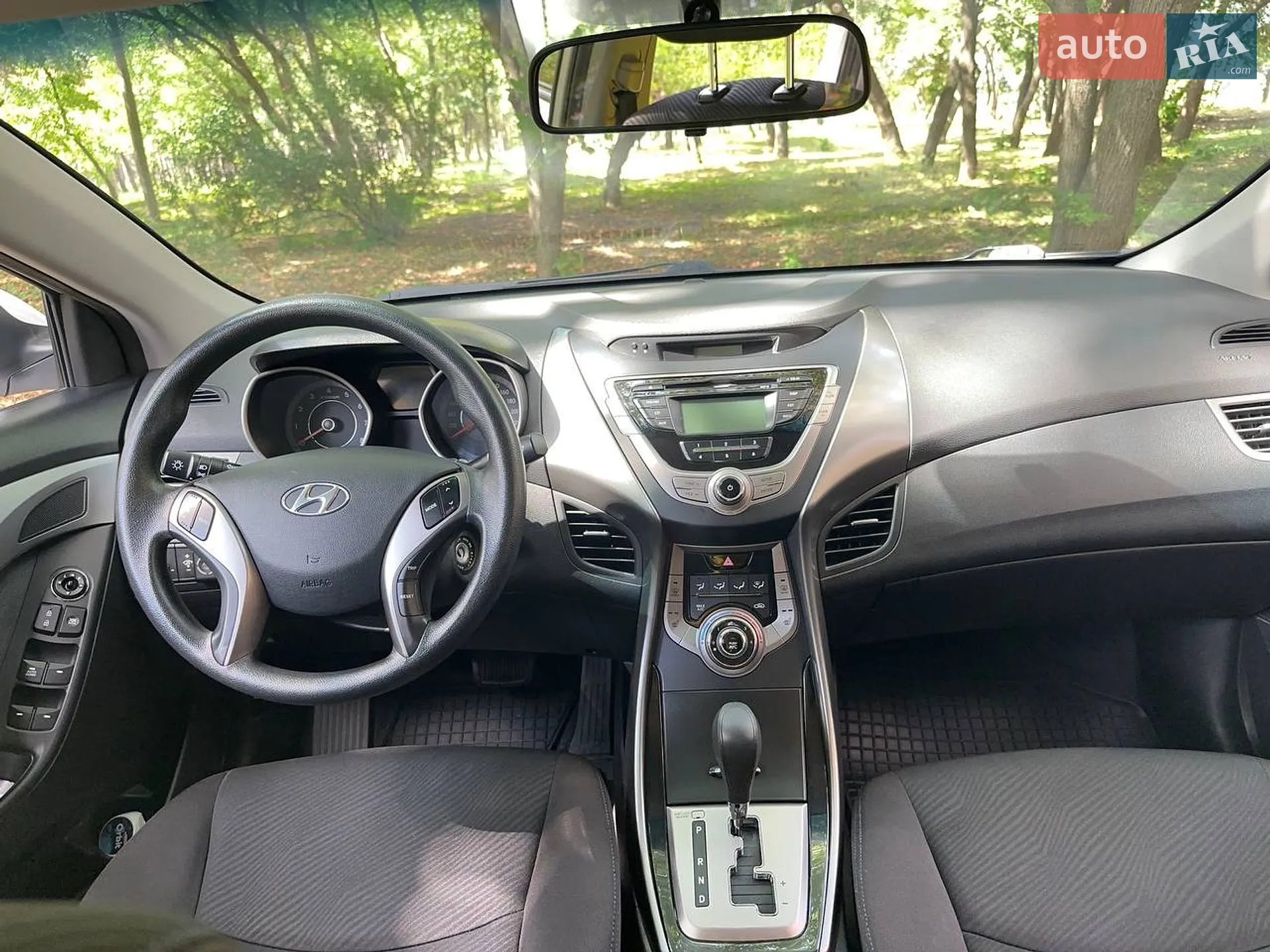 2013 Hyundai Elantra - мініатюра 14