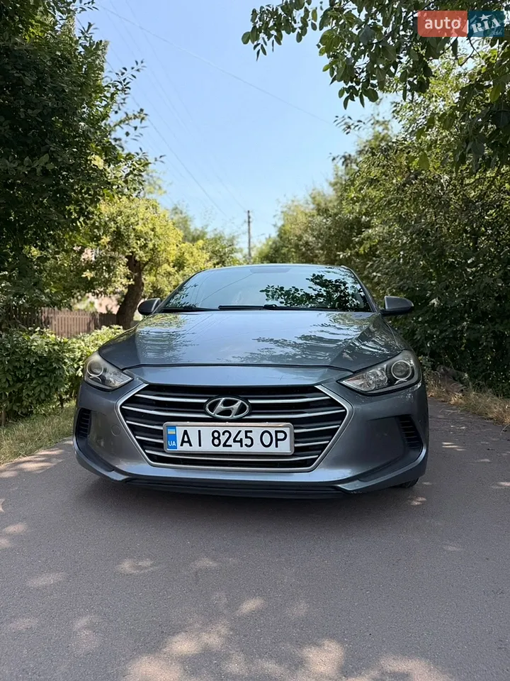 2015 Hyundai Elantra - мініатюра 18