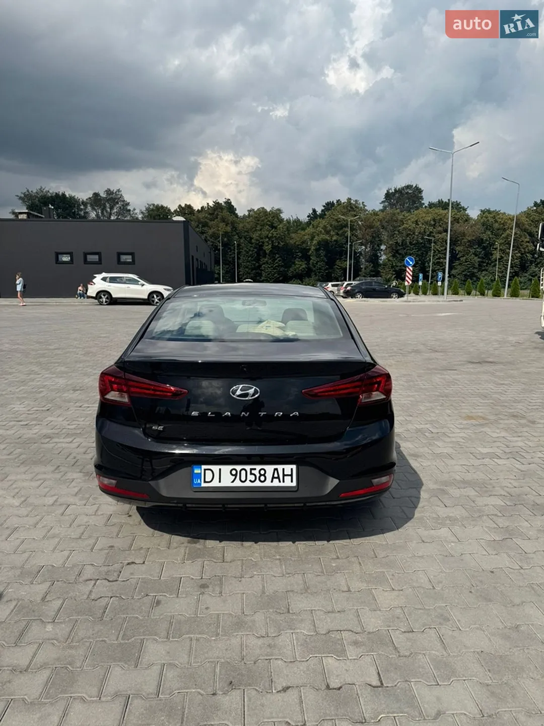 2019 Hyundai Elantra - мініатюра 7