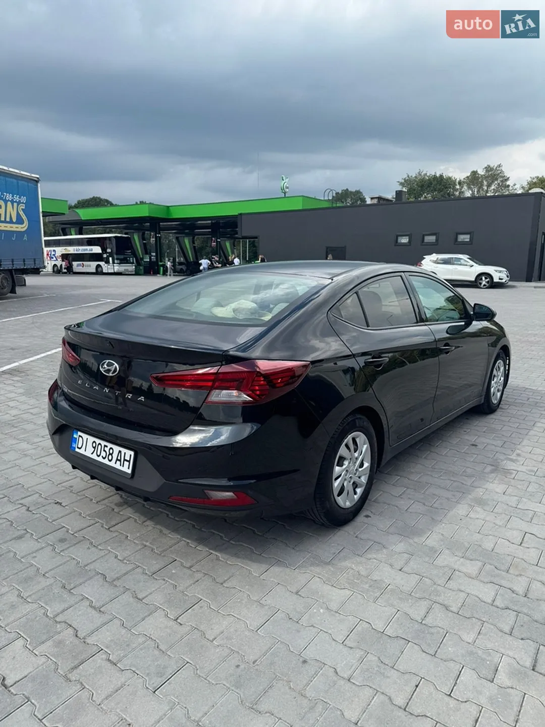 2019 Hyundai Elantra - мініатюра 6