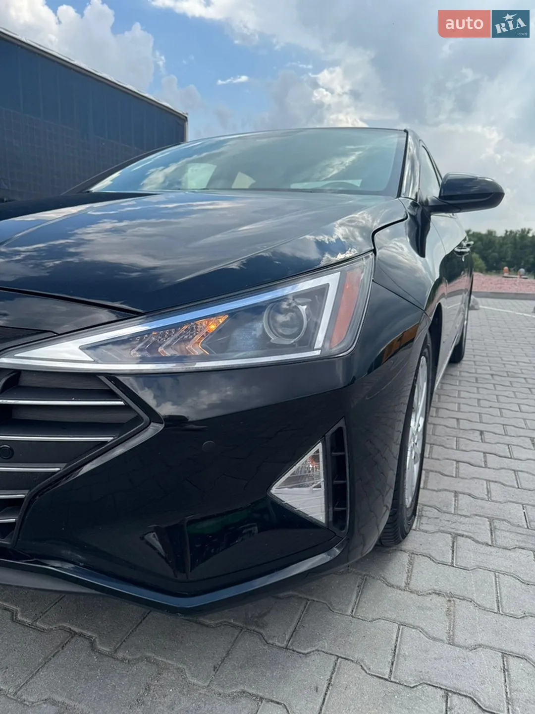 2019 Hyundai Elantra - мініатюра 10