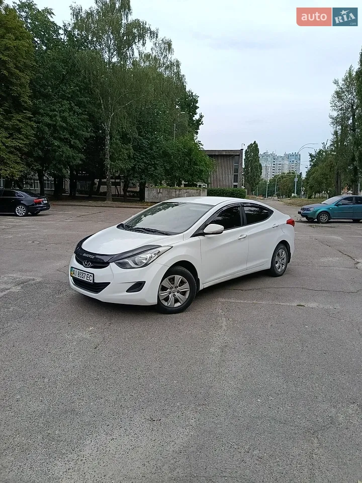 2013 Hyundai Elantra - мініатюра 47