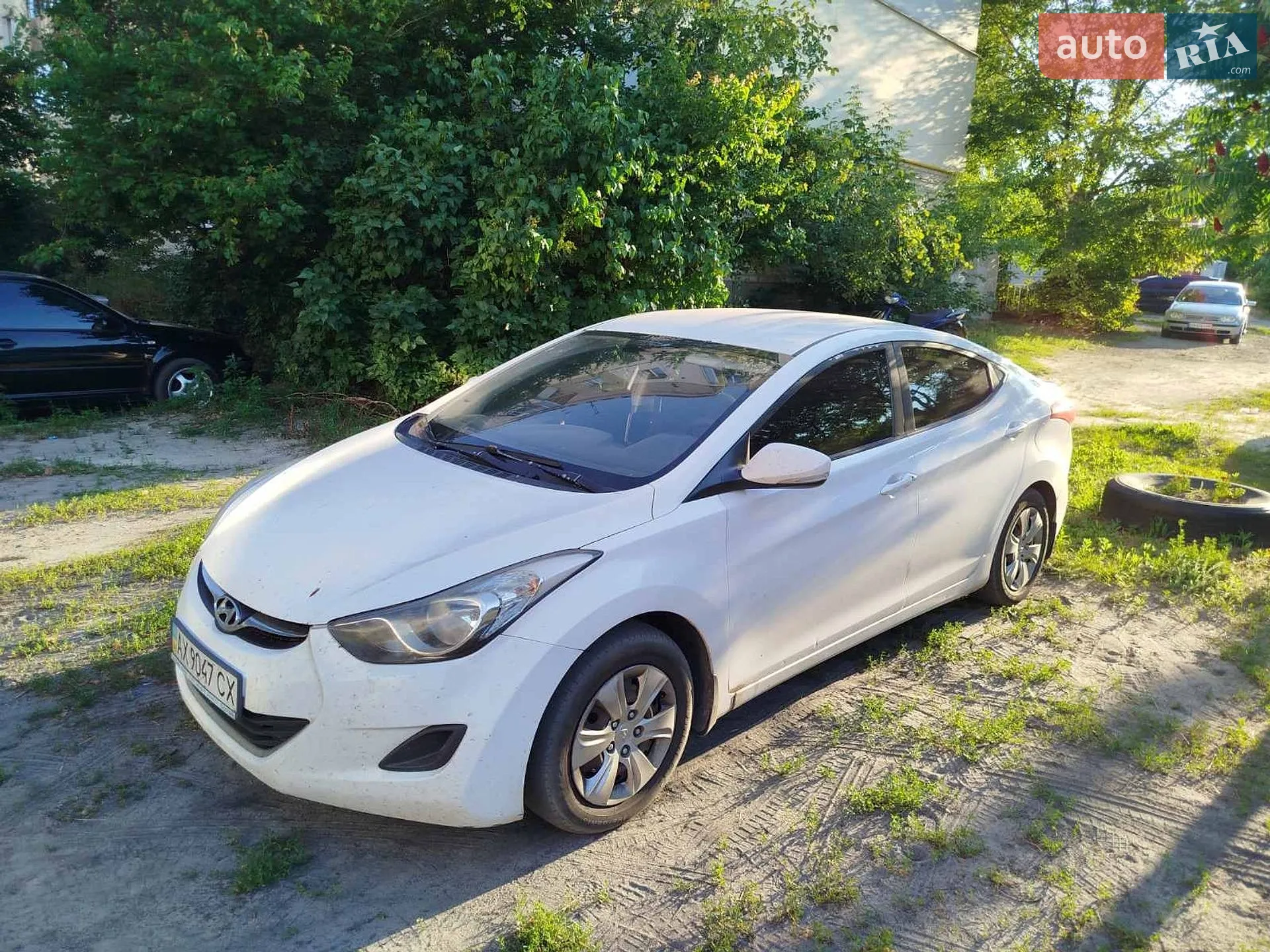 2013 Hyundai Elantra - мініатюра 2