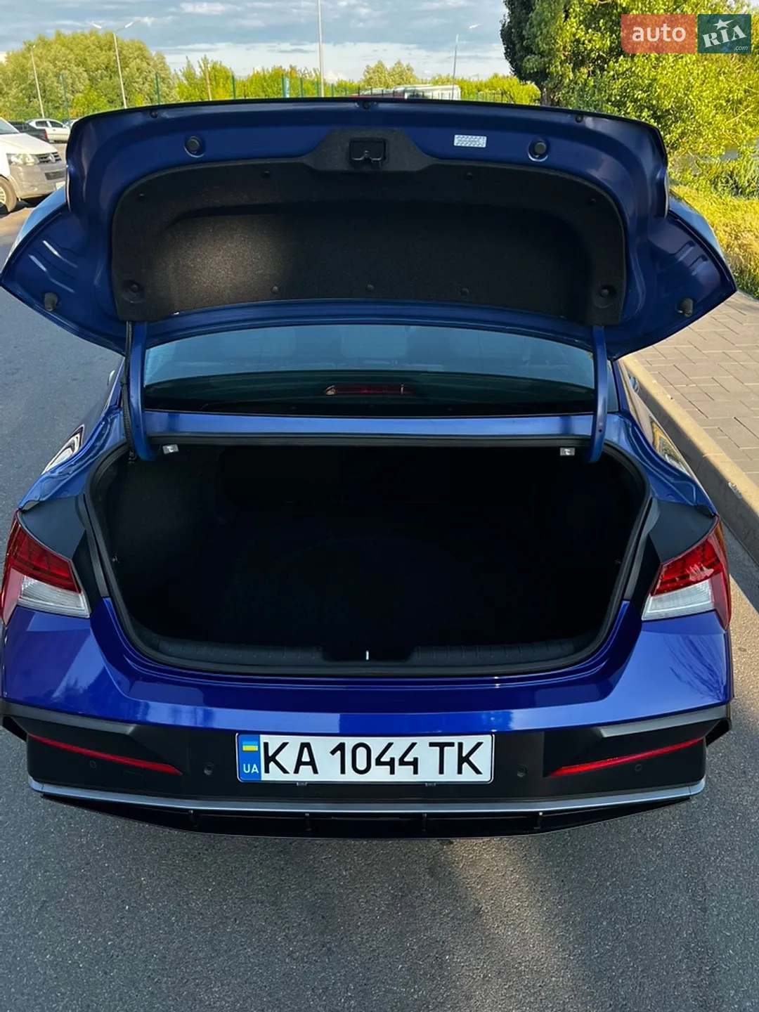 2023 Hyundai Elantra - мініатюра 11