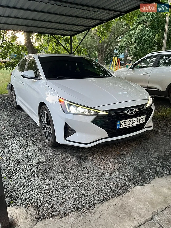 2018 Hyundai Elantra - мініатюра 47