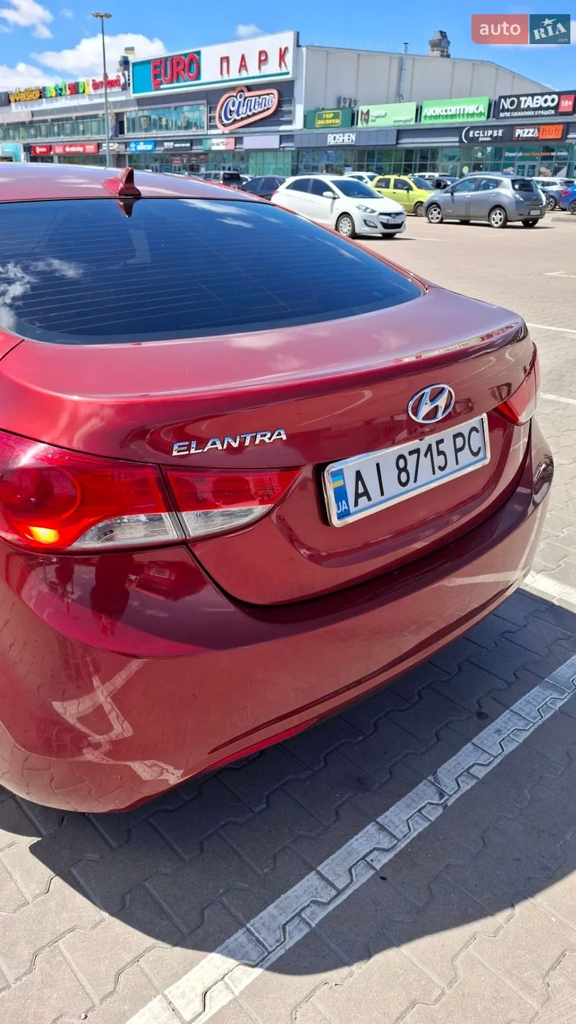 2013 Hyundai Elantra - мініатюра 9