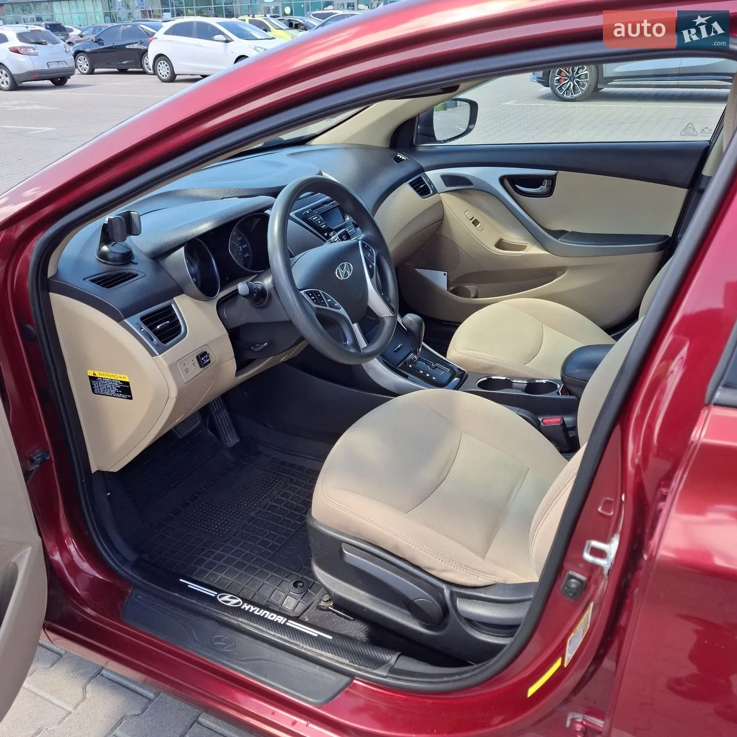2013 Hyundai Elantra - мініатюра 24
