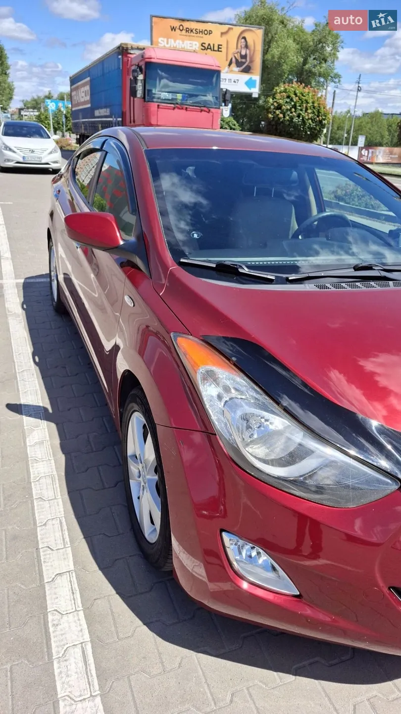 2013 Hyundai Elantra - мініатюра 31