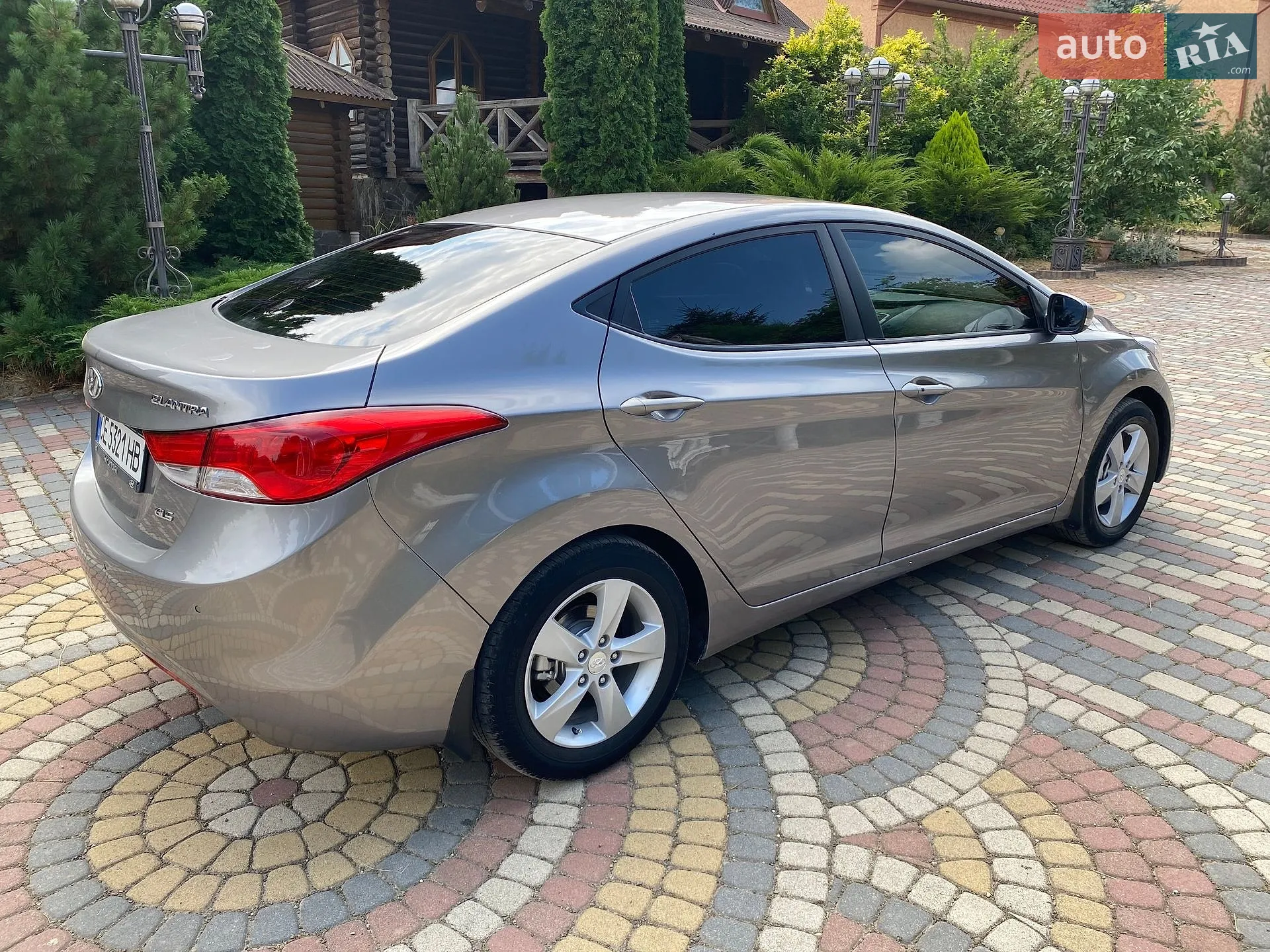 2012 Hyundai Elantra - мініатюра 10