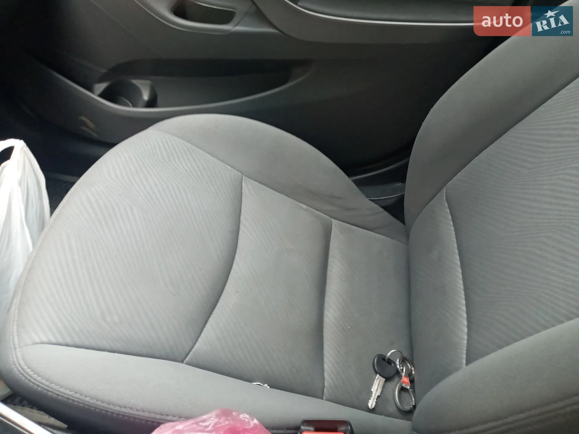 2013 Hyundai Elantra - мініатюра 19