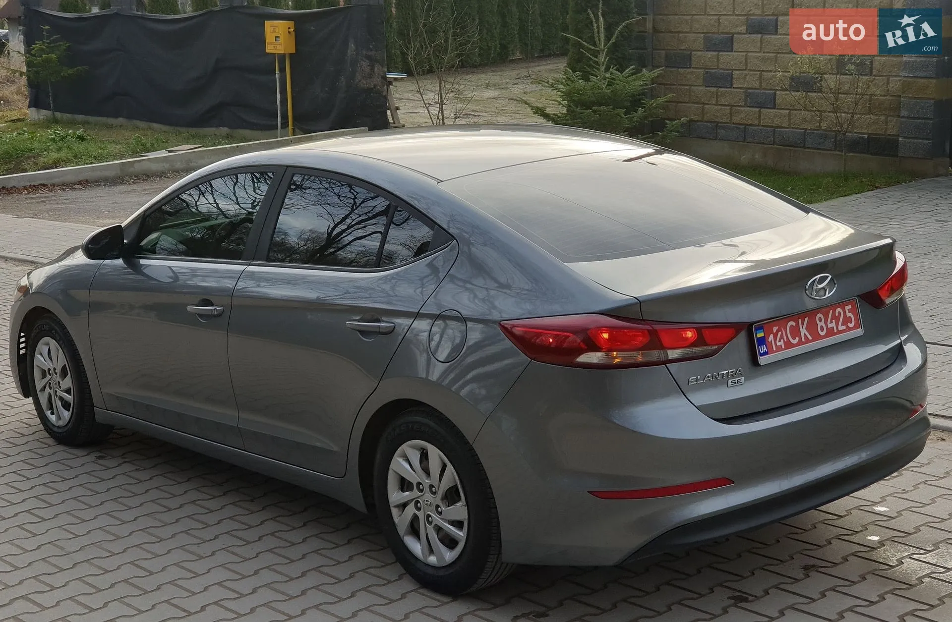 2018 Hyundai Elantra - мініатюра 8