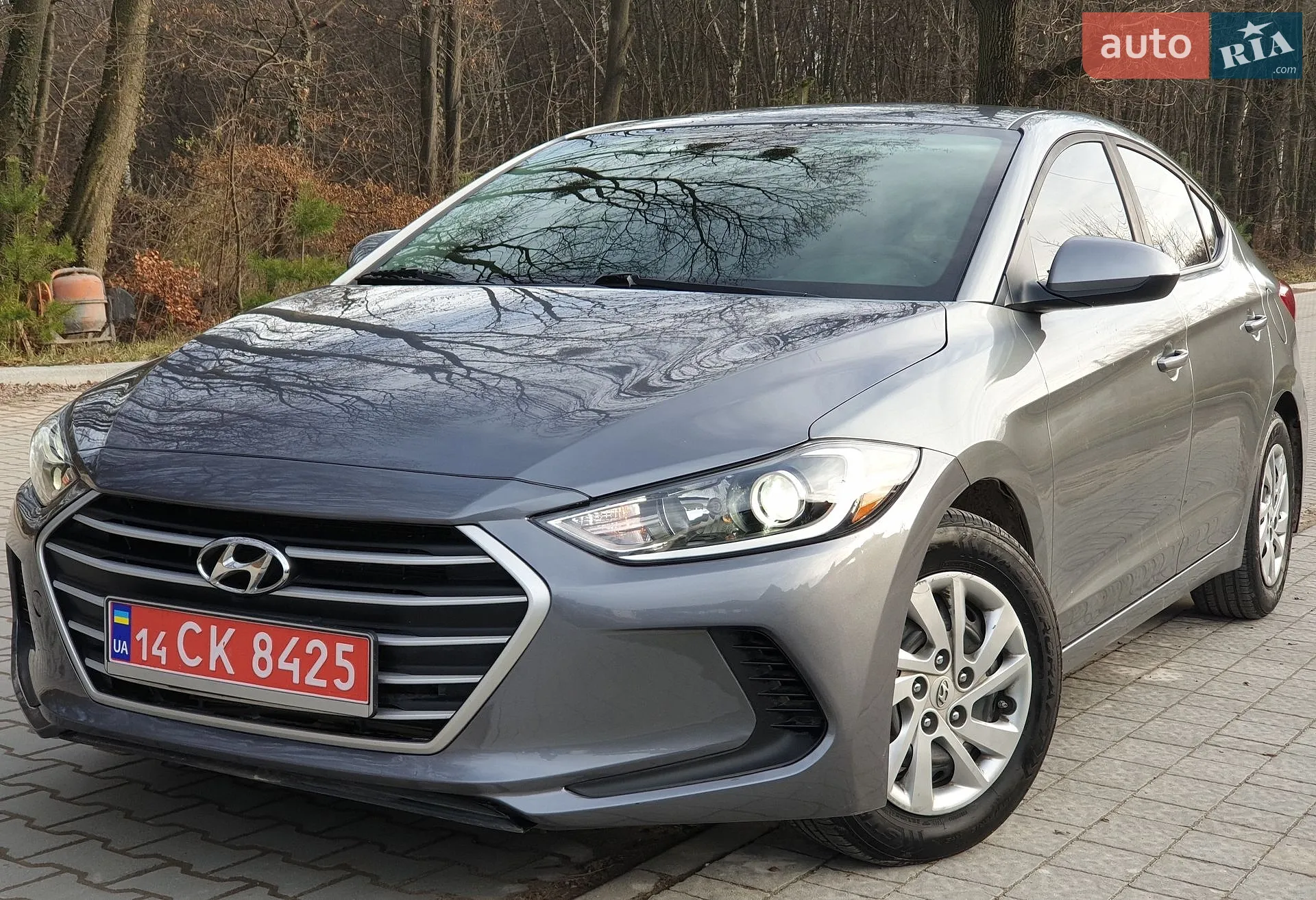 2018 Hyundai Elantra - мініатюра 10