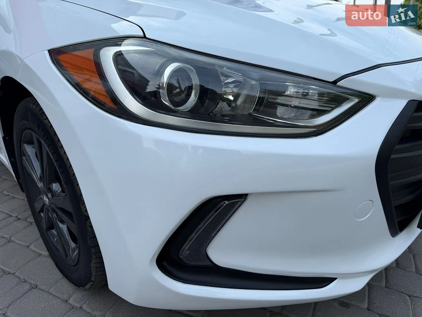 2016 Hyundai Elantra - мініатюра 13