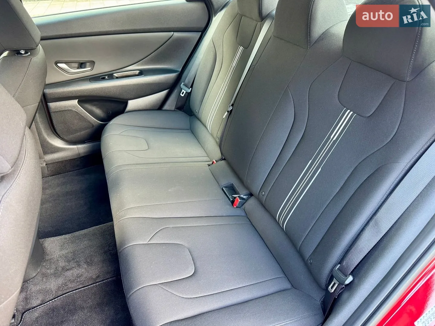 2023 Hyundai Elantra - мініатюра 18