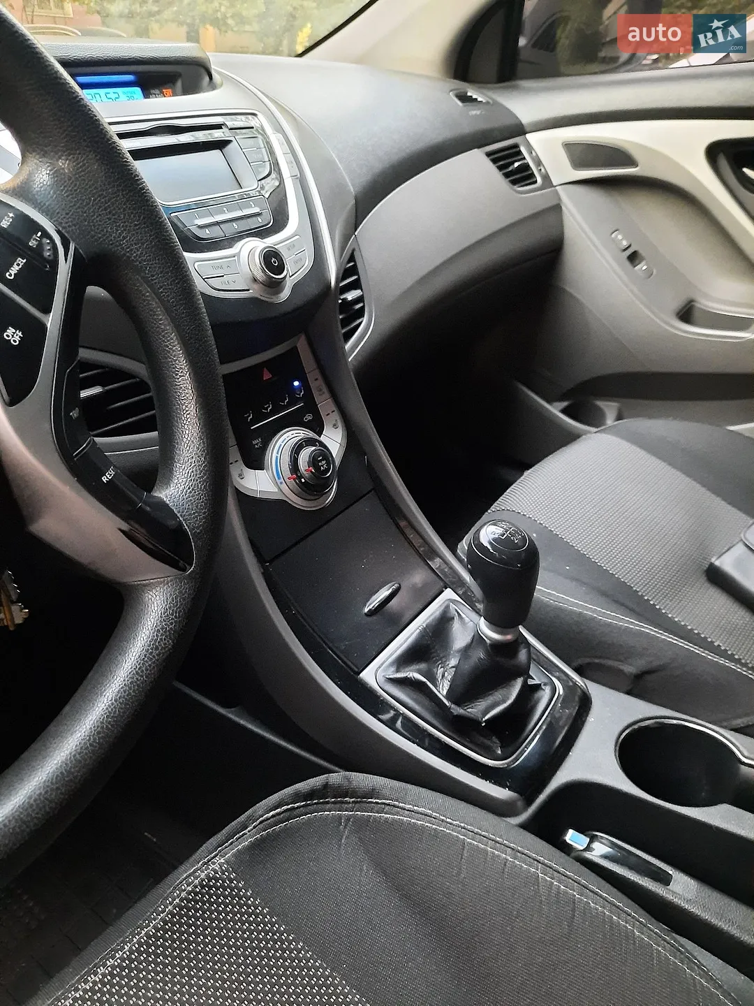 2011 Hyundai Elantra - мініатюра 7