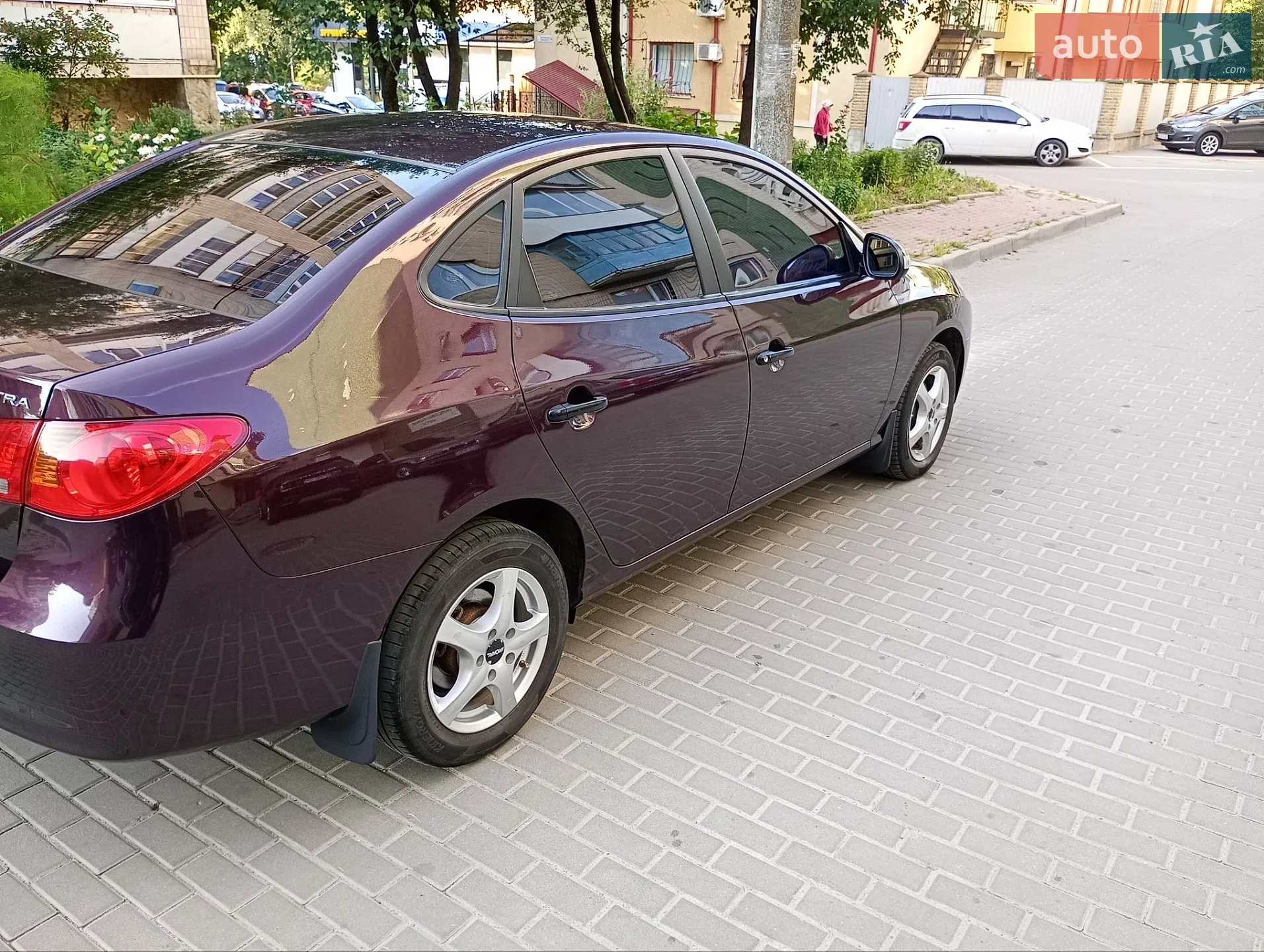 2010 Hyundai Elantra - мініатюра 8