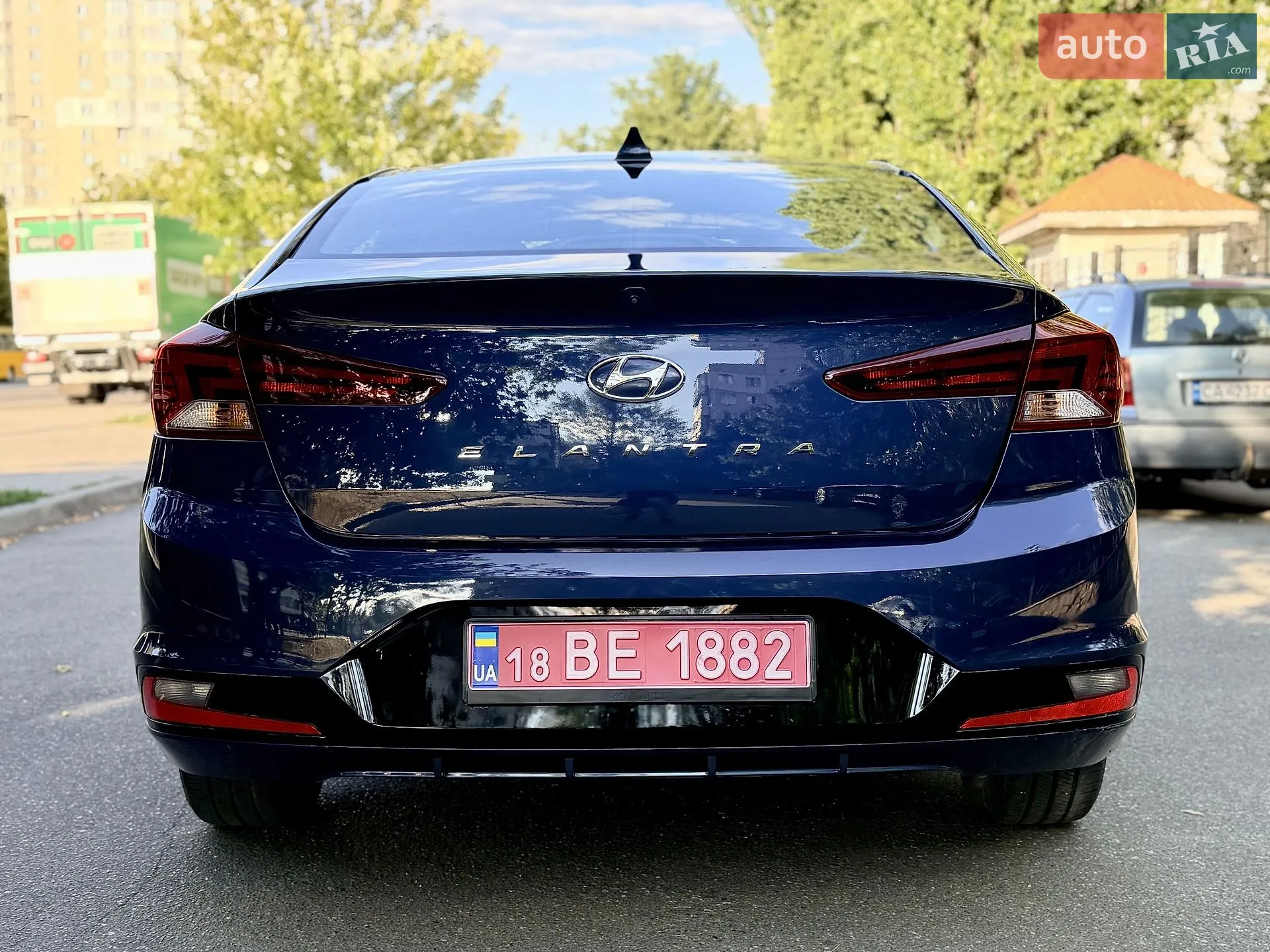 2018 Hyundai Elantra - мініатюра 6