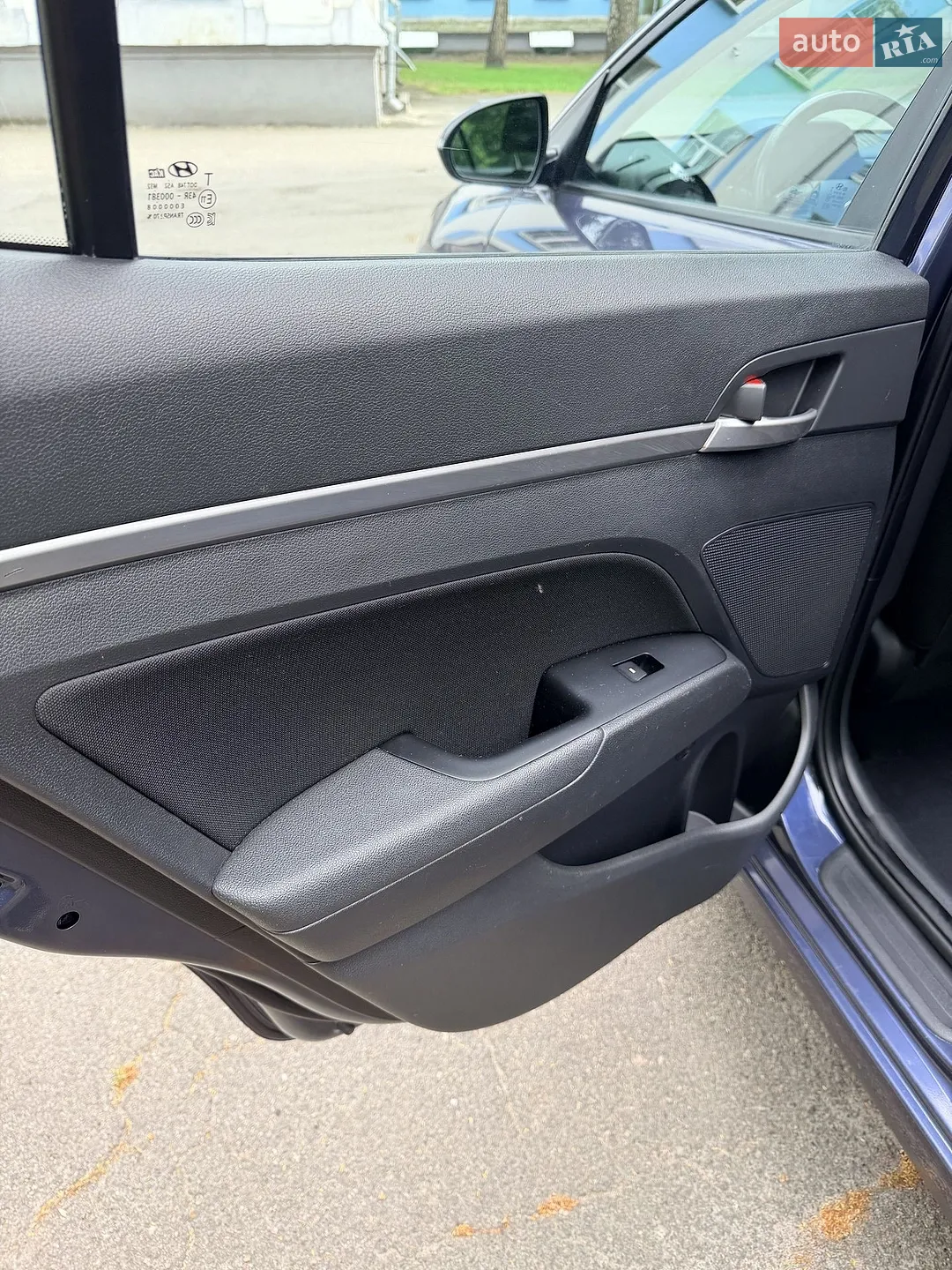 2018 Hyundai Elantra - мініатюра 21