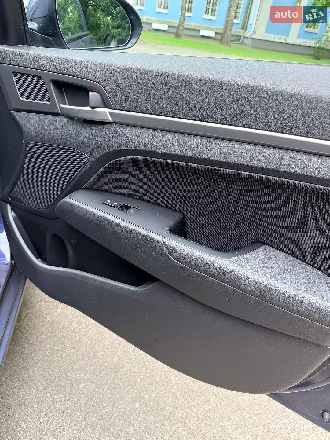 2018 Hyundai Elantra - мініатюра 25