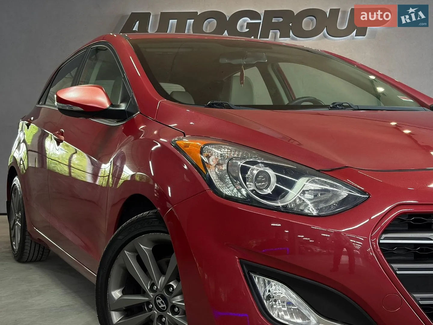 2015 Hyundai Elantra - мініатюра 2