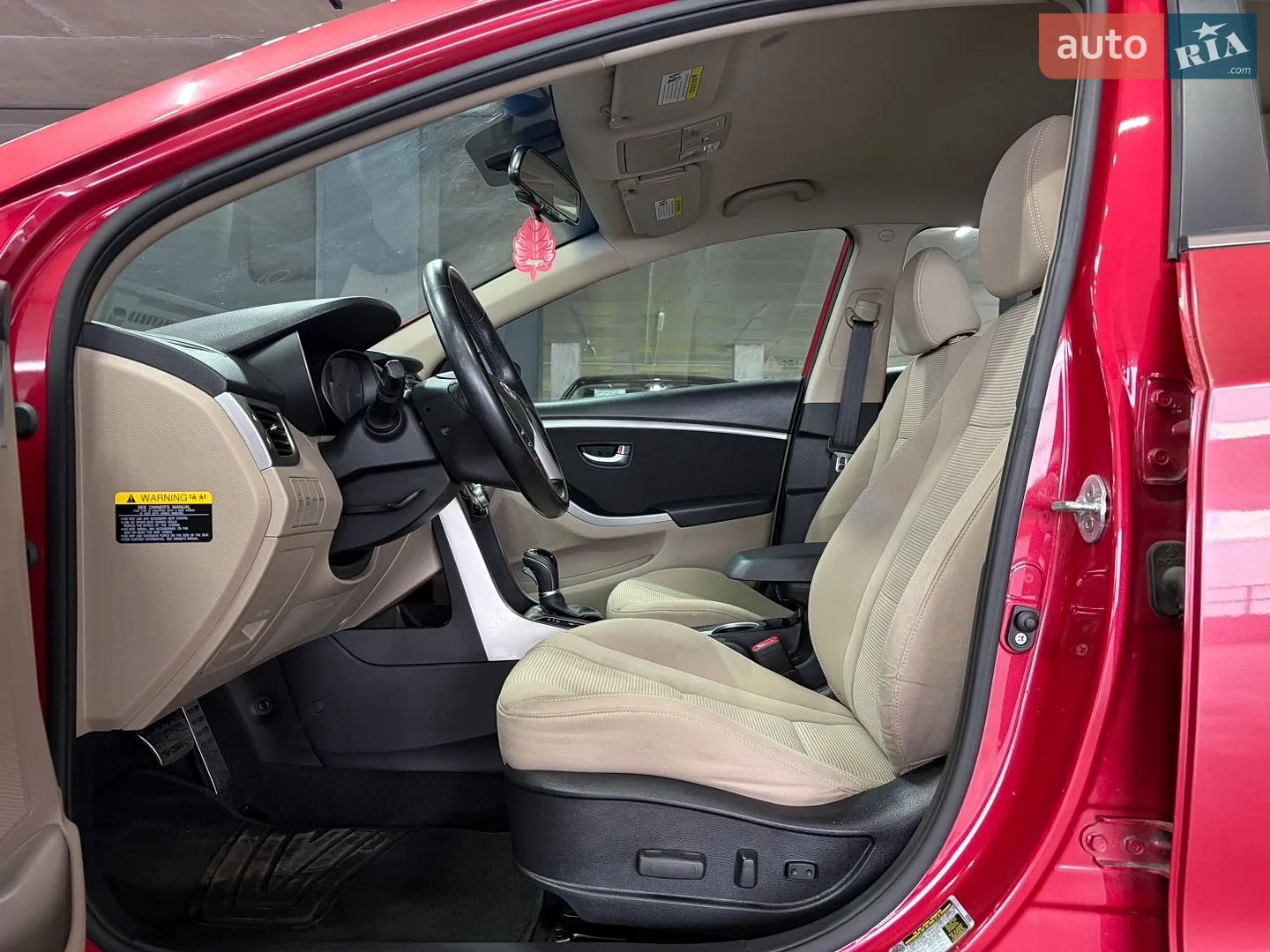 2015 Hyundai Elantra - мініатюра 18