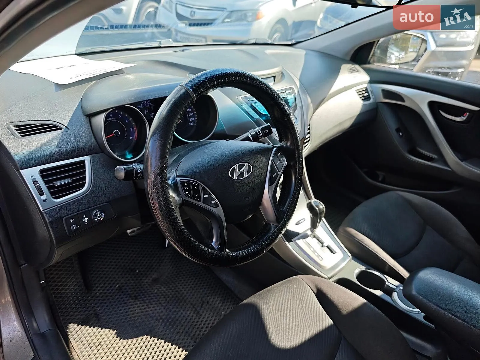 2012 Hyundai Elantra - мініатюра 20