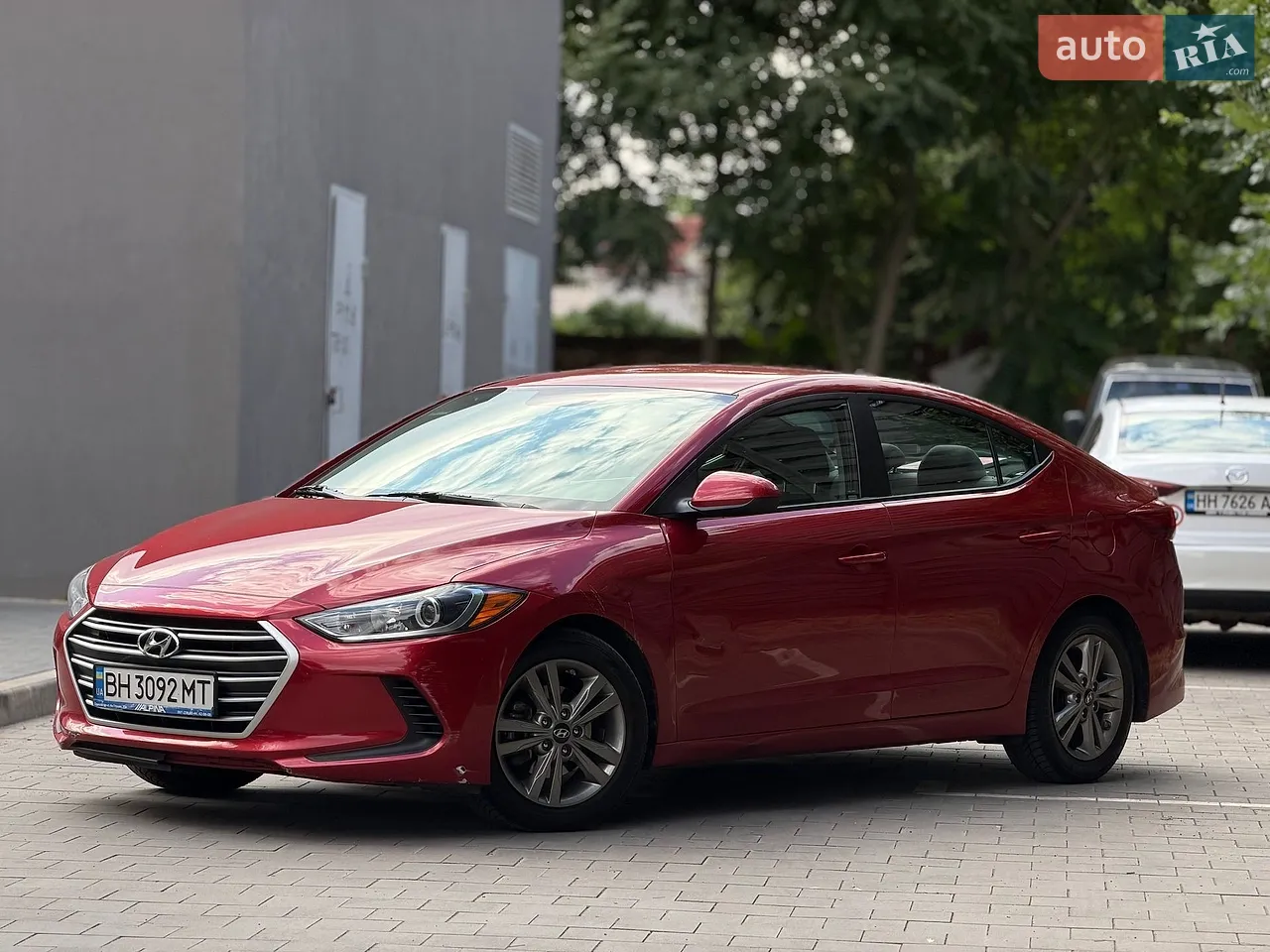 2017 Hyundai Elantra - мініатюра 24