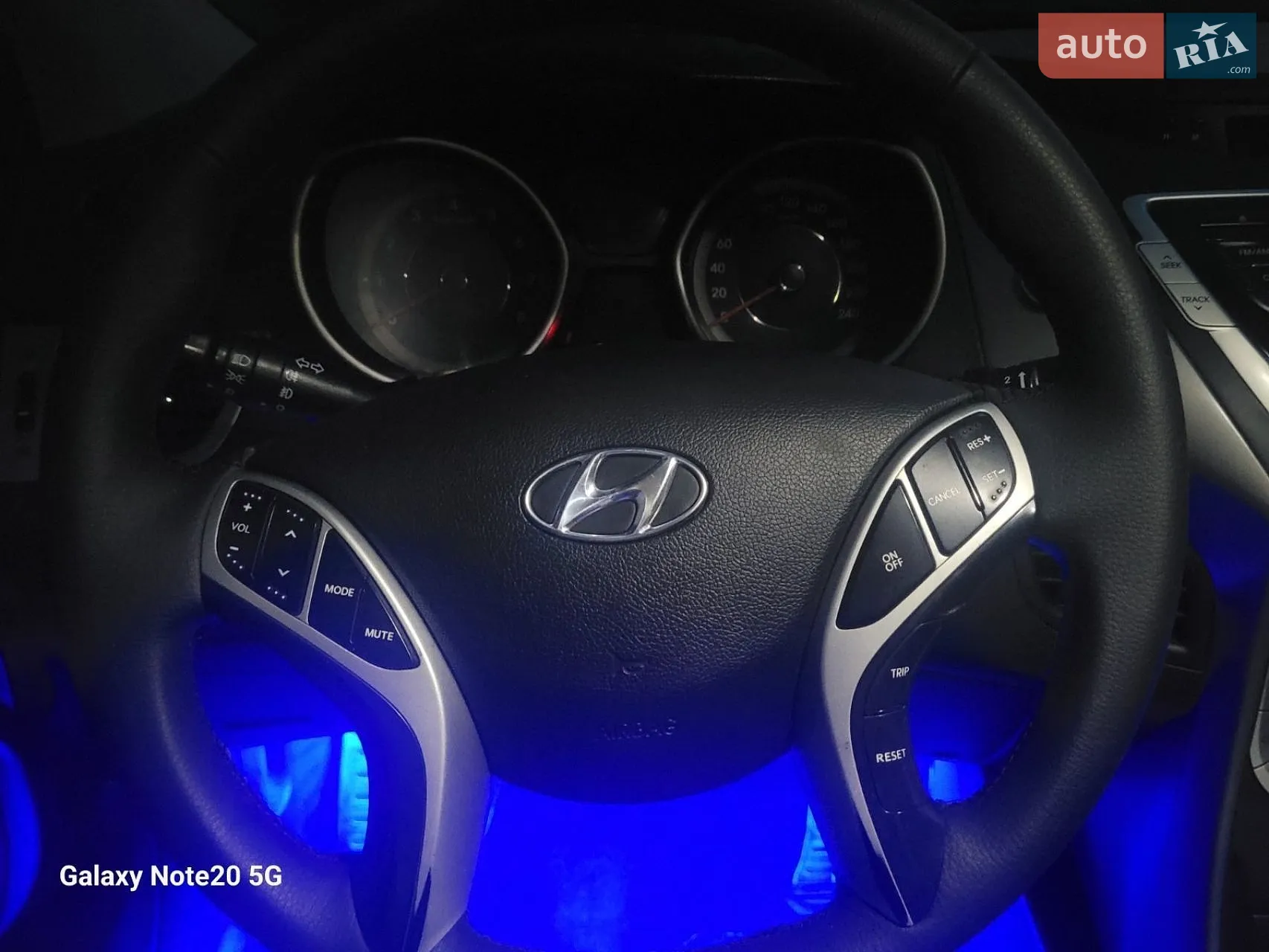 2012 Hyundai Elantra - мініатюра 3