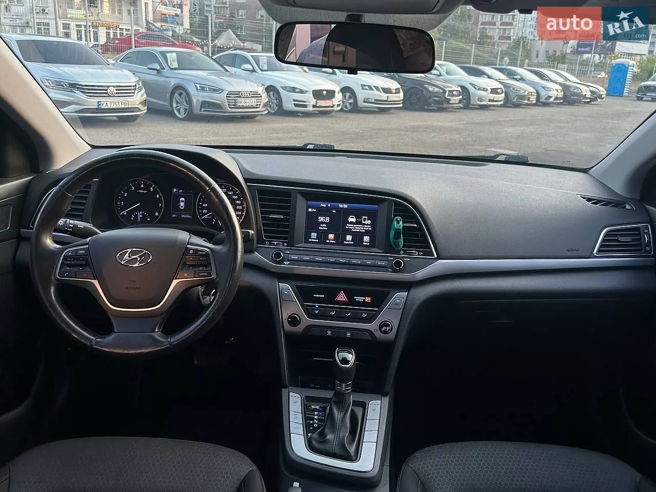 2016 Hyundai Elantra - мініатюра 26