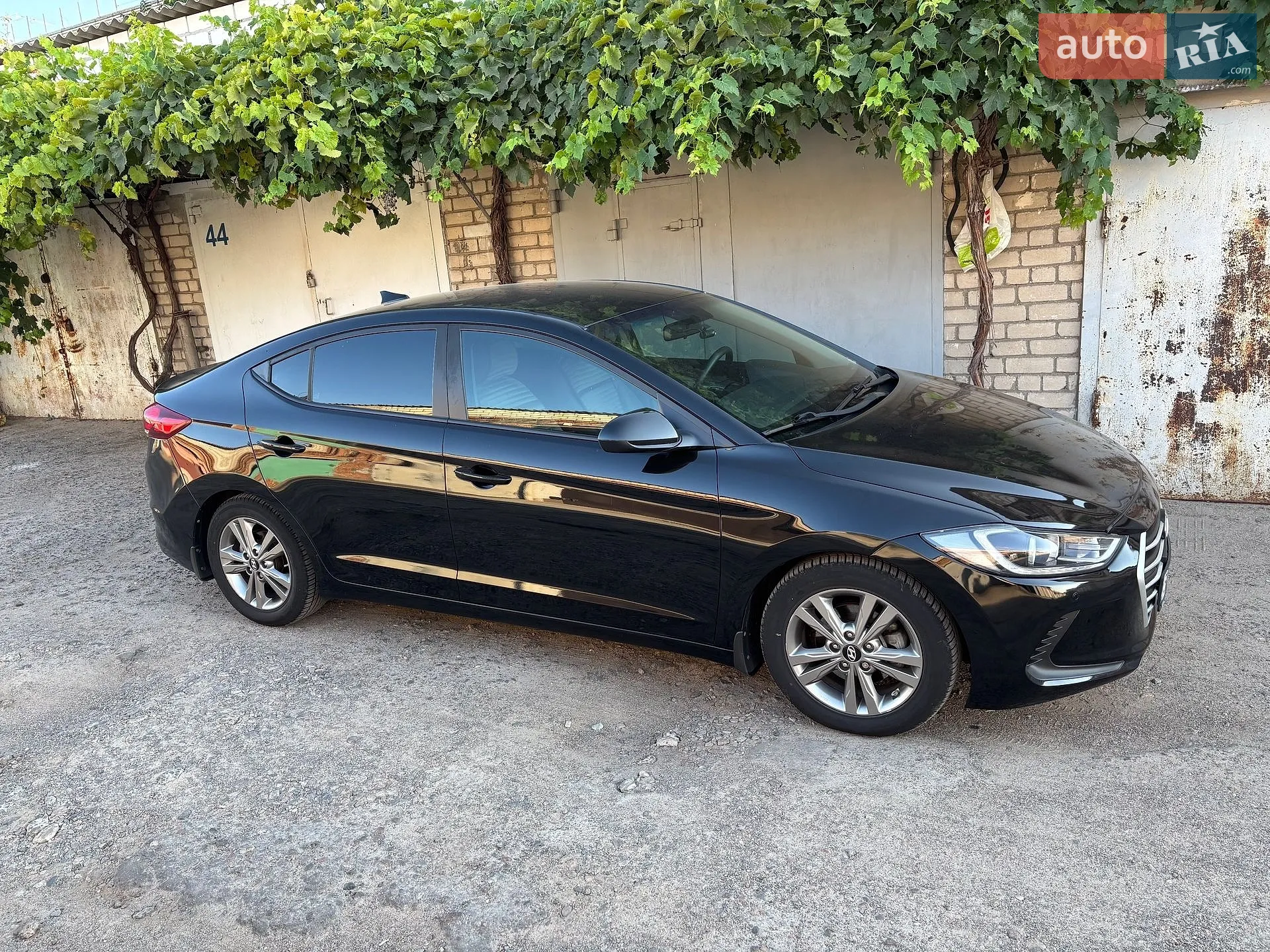 2017 Hyundai Elantra - мініатюра 2