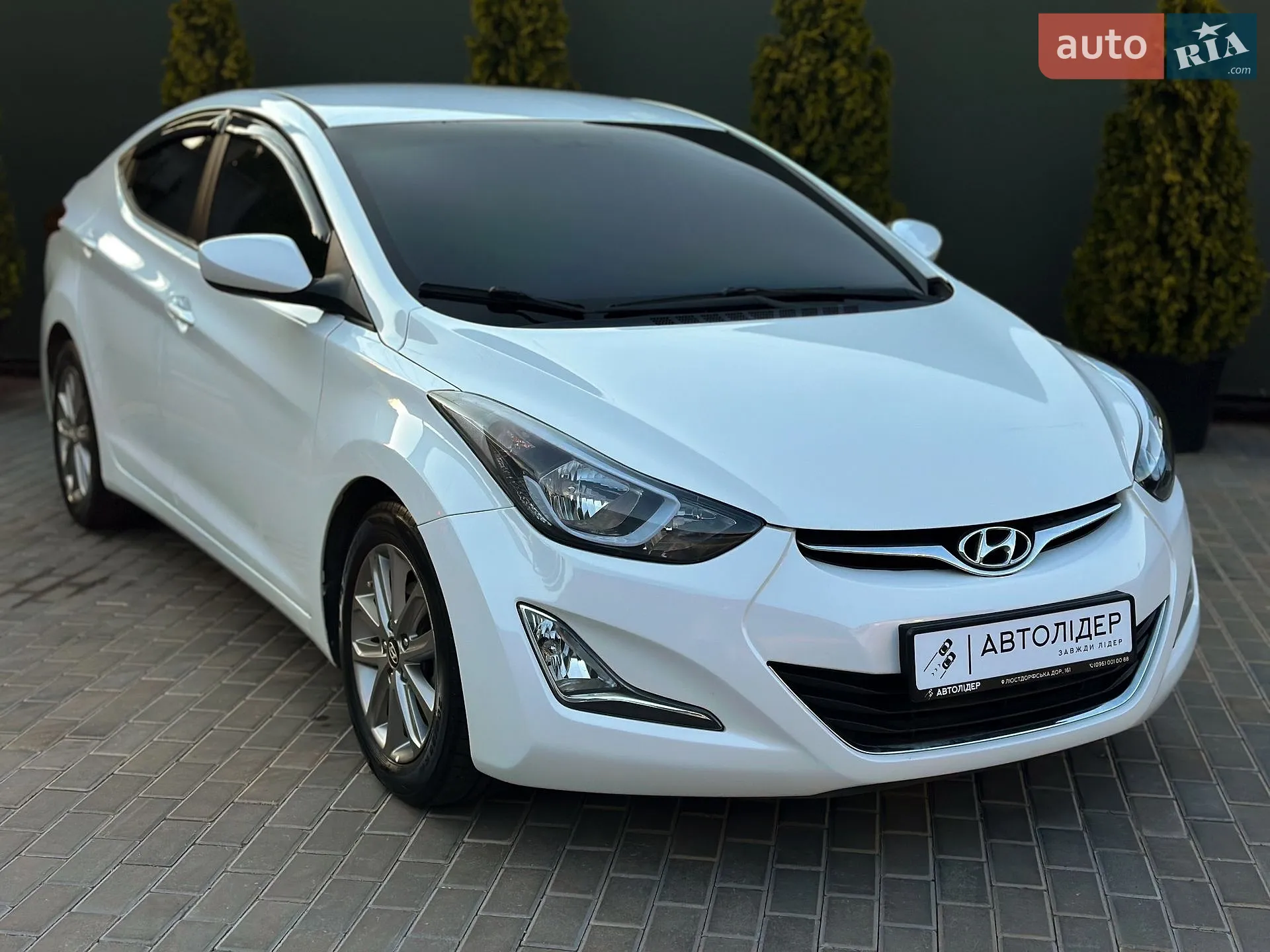 2015 Hyundai Elantra - мініатюра 4
