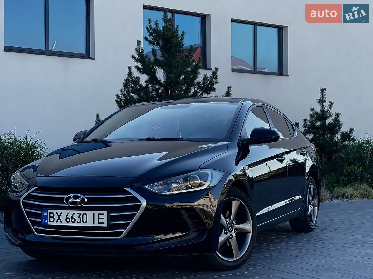 2016 Hyundai Elantra - фото 1