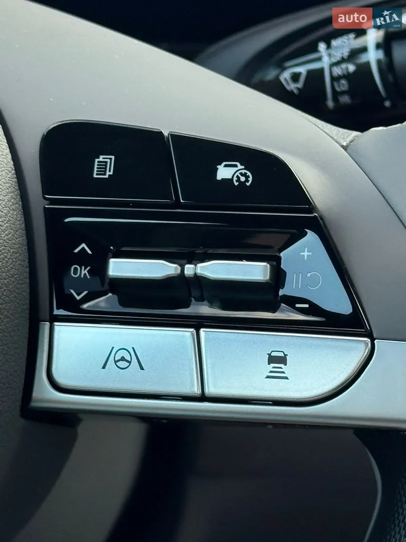 2024 Hyundai Elantra - мініатюра 26