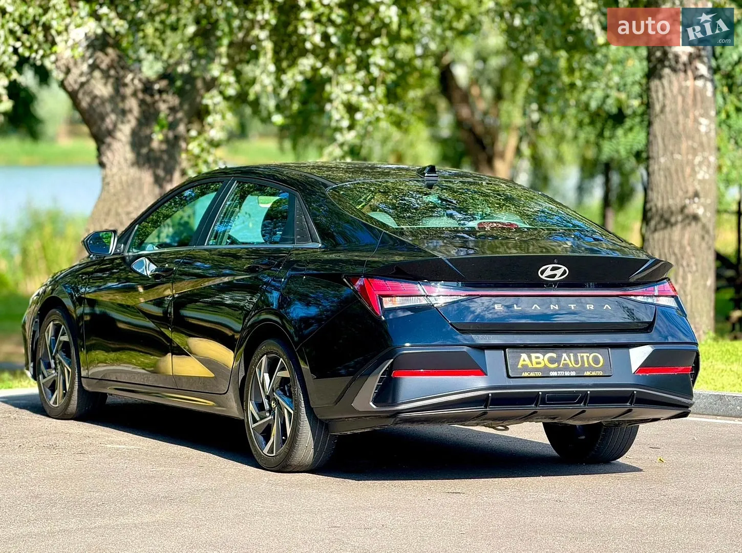 2024 Hyundai Elantra - мініатюра 6