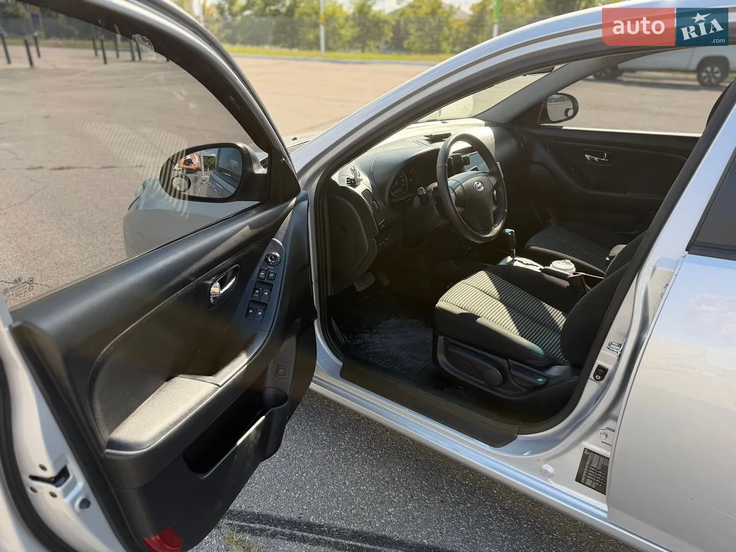2010 Hyundai Elantra - мініатюра 8
