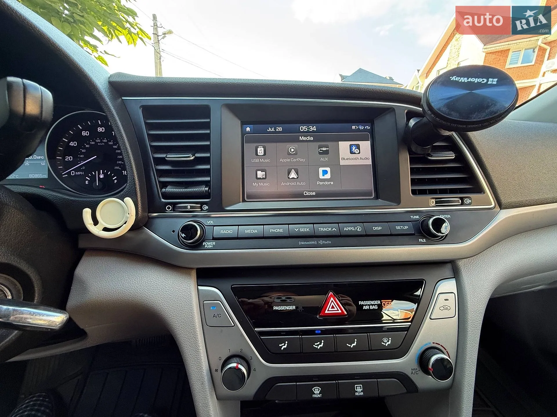 2018 Hyundai Elantra - мініатюра 11