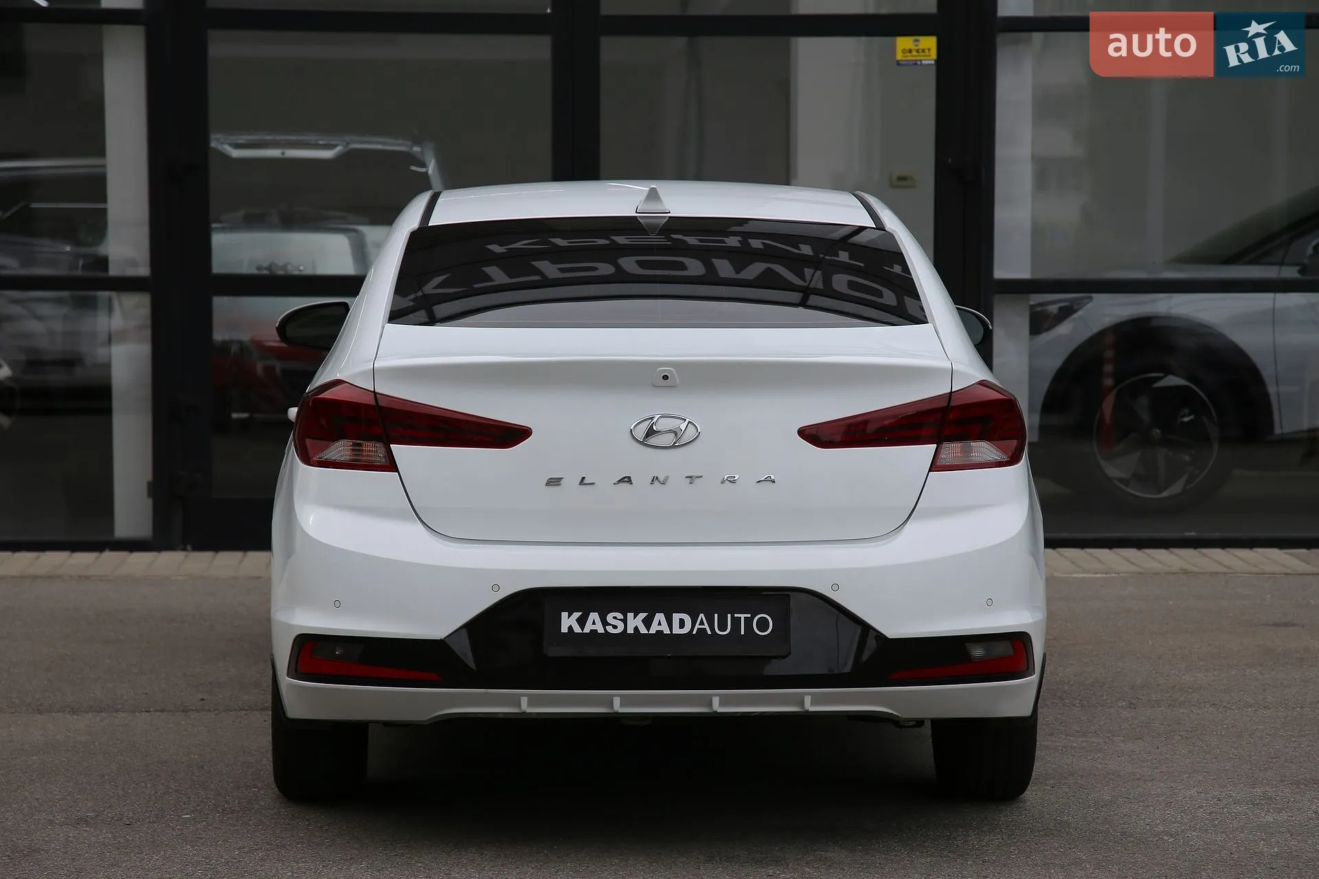 2019 Hyundai Elantra - мініатюра 5