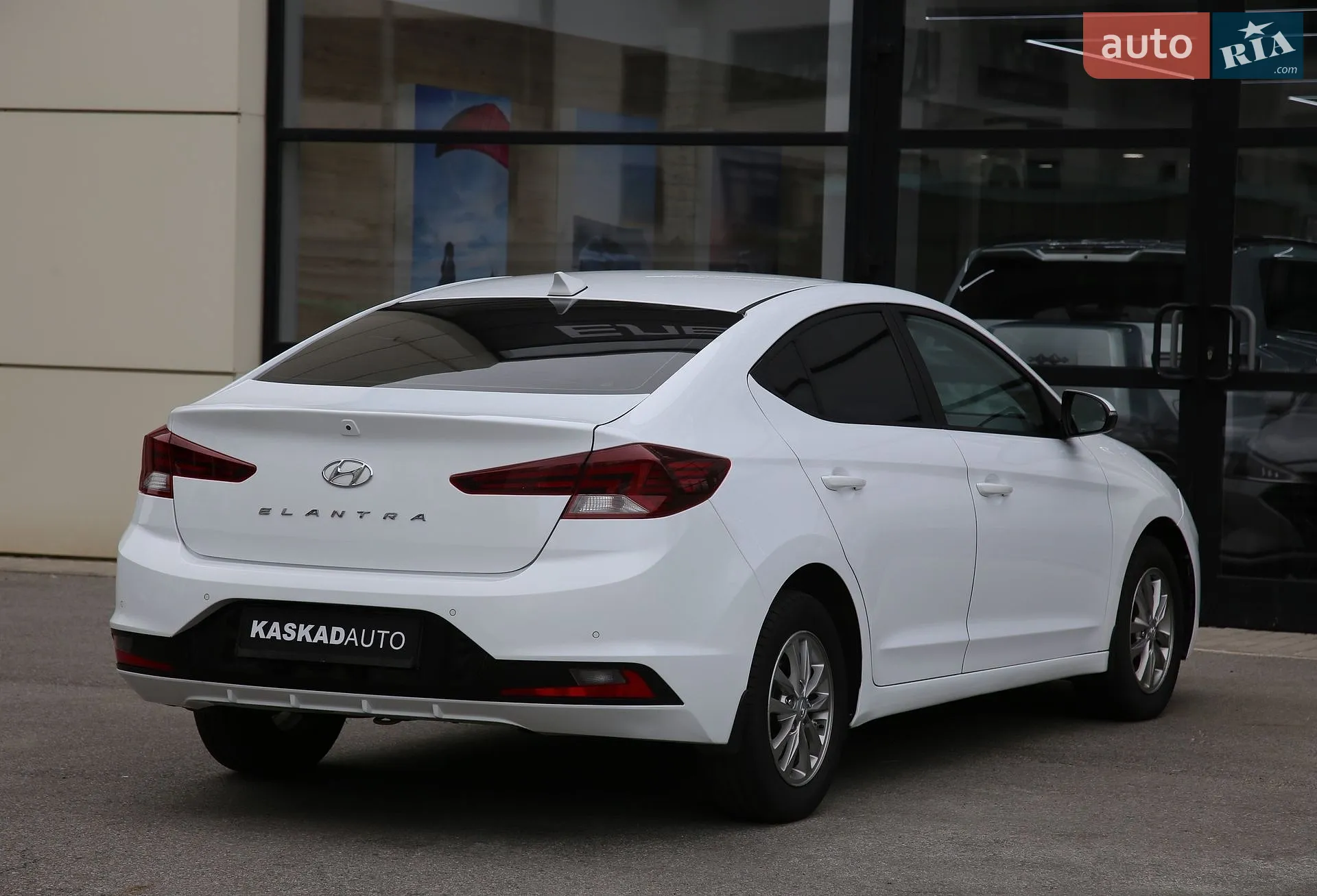 2019 Hyundai Elantra - мініатюра 6