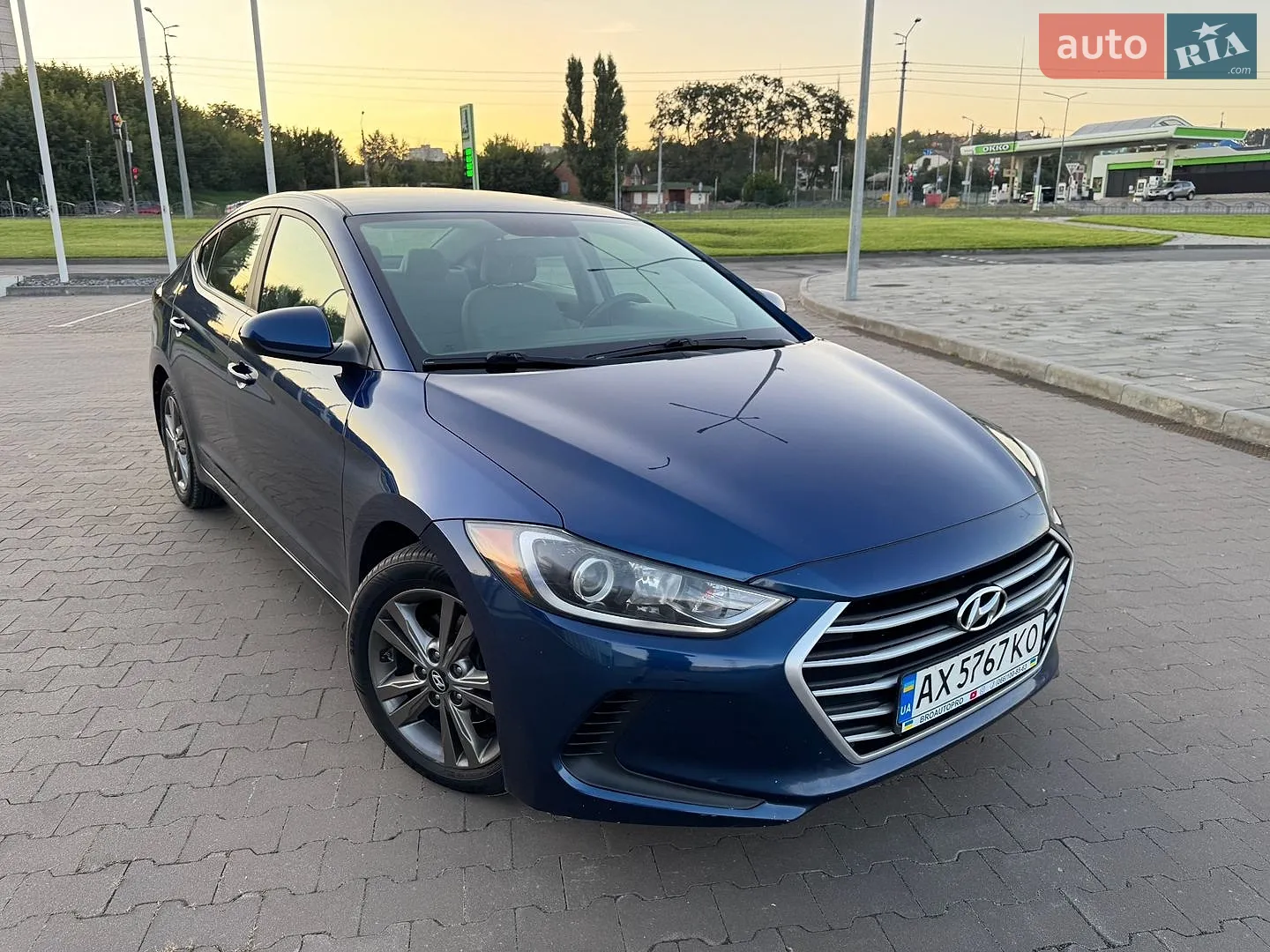 2016 Hyundai Elantra - мініатюра 2