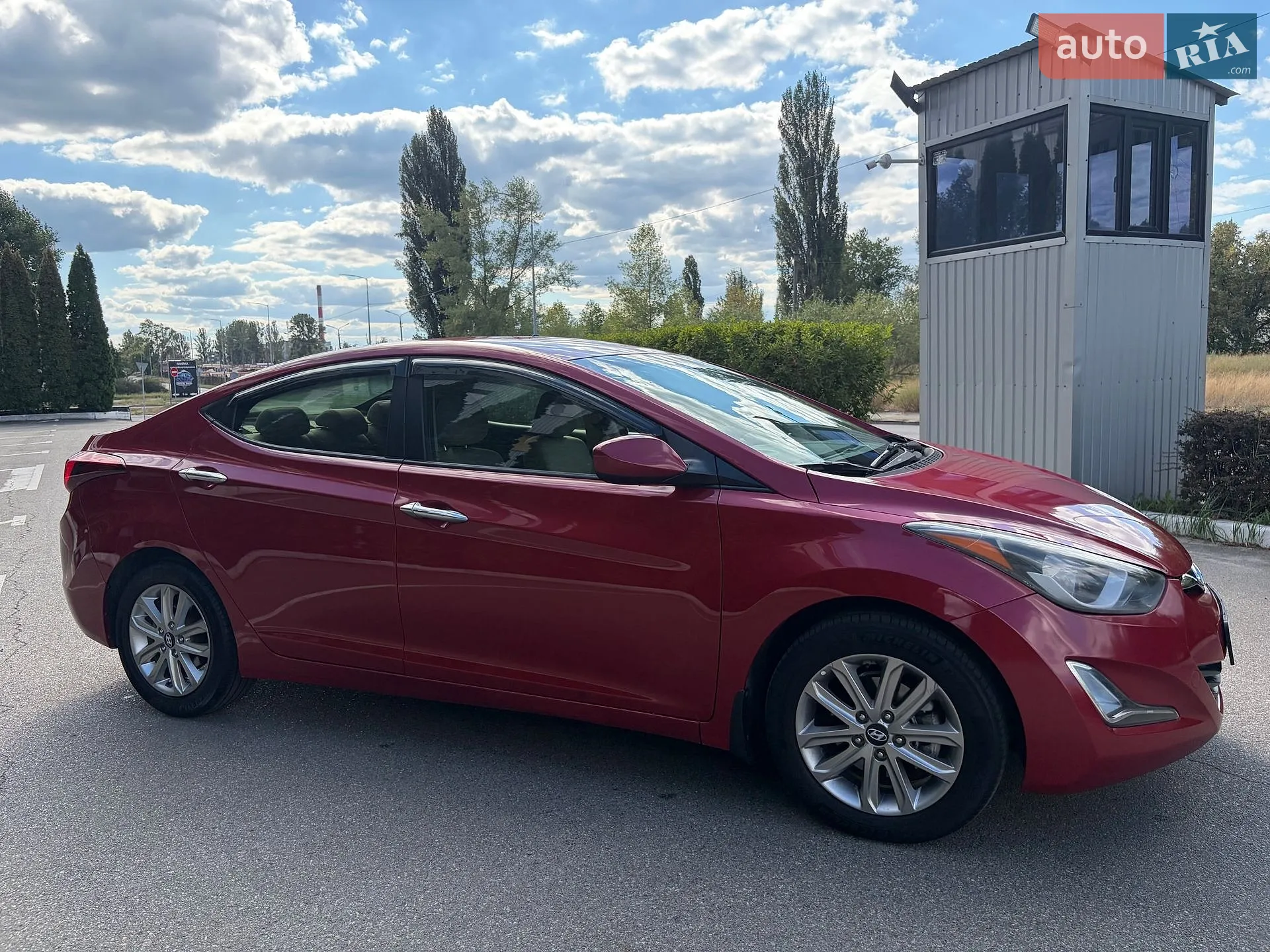 2014 Hyundai Elantra - мініатюра 24