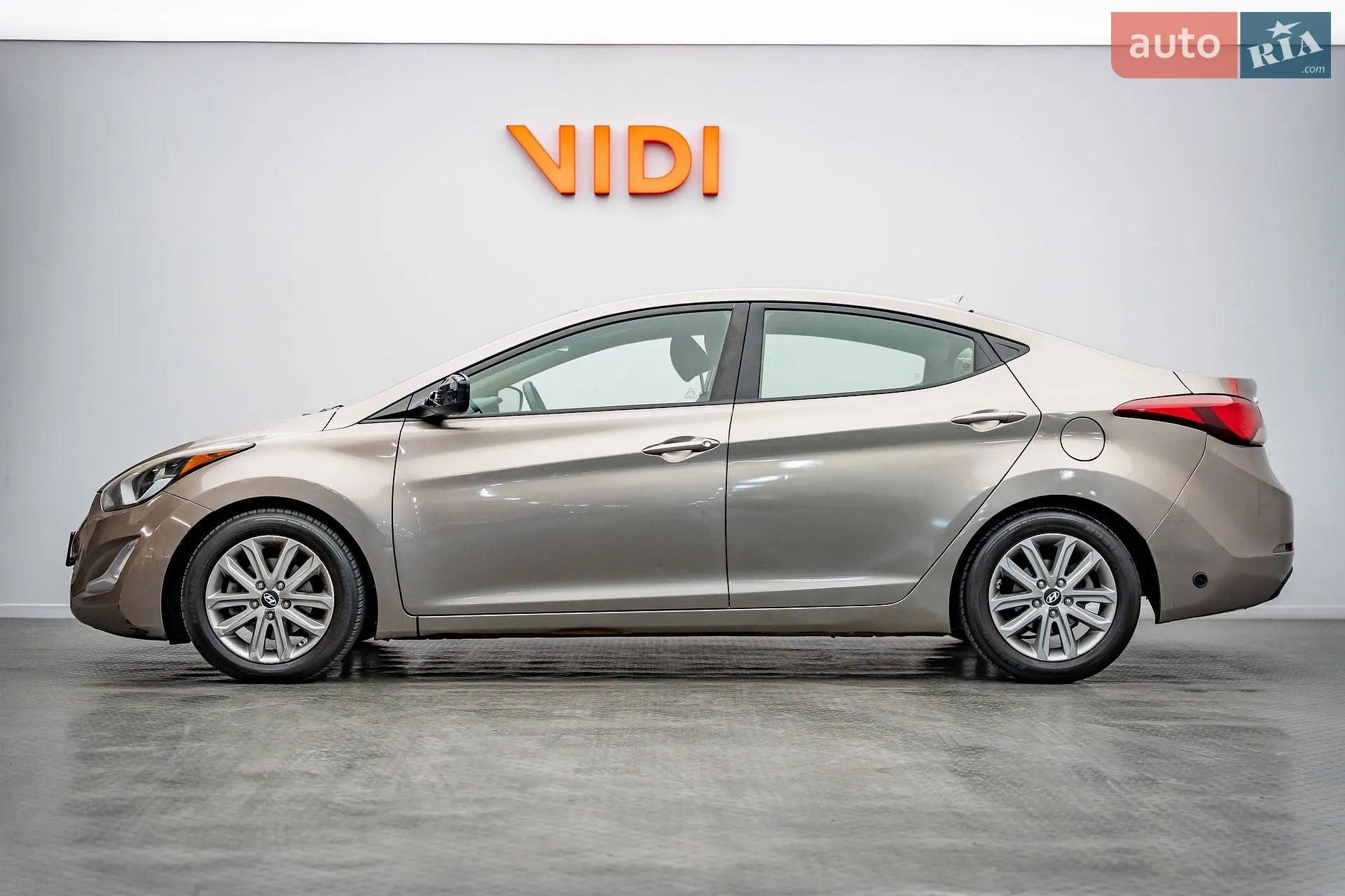 2015 Hyundai Elantra - мініатюра 4