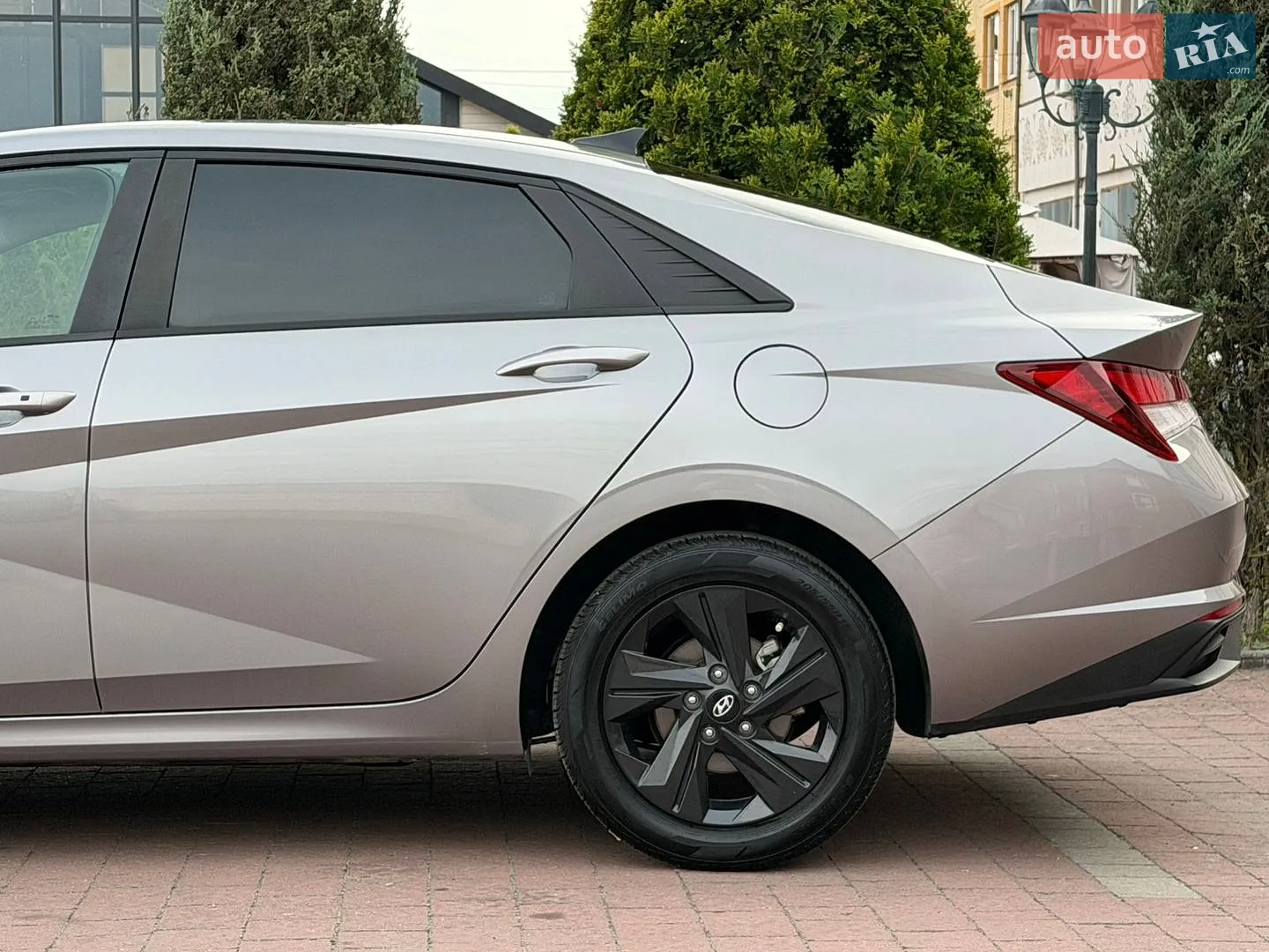 2023 Hyundai Elantra - мініатюра 15